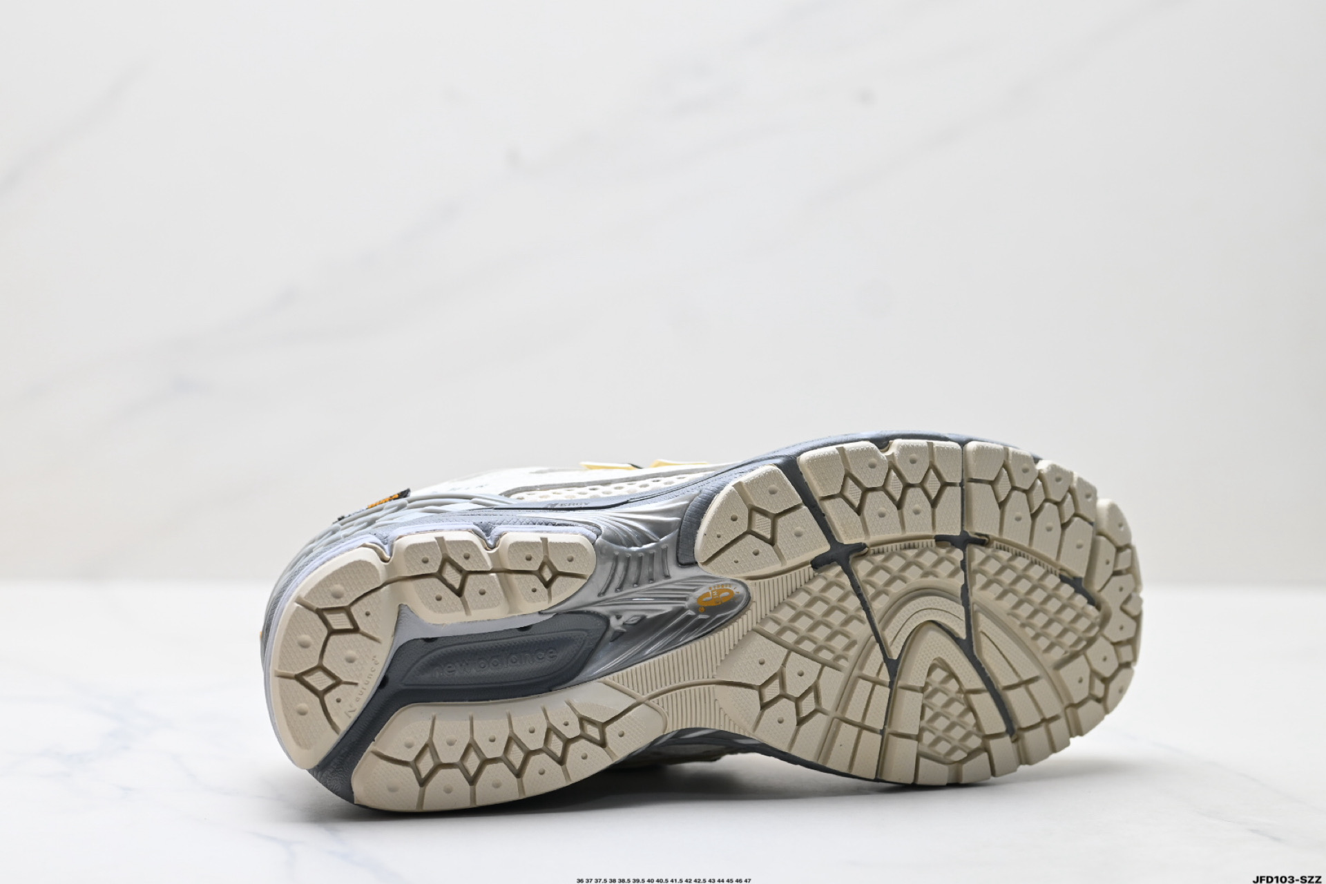 New Balance M1906系列 新百伦 复古单品宝藏老爹鞋款 复古元素叠加 U1906ROC