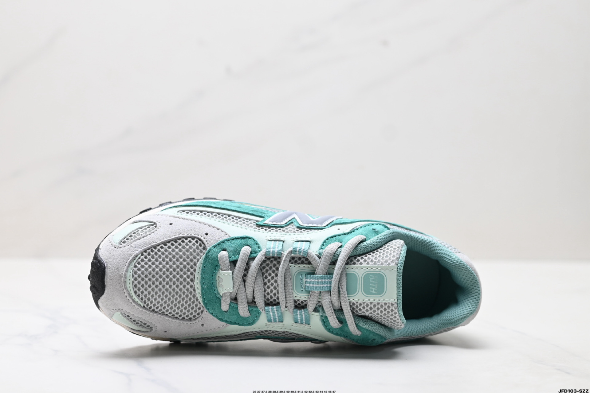 New Balance 204L系列 新百伦 薄底鞋 薄底皮质鞋带德训系 减震耐磨包裹性支撑轻便 低帮 生活休闲鞋 U204LKTA