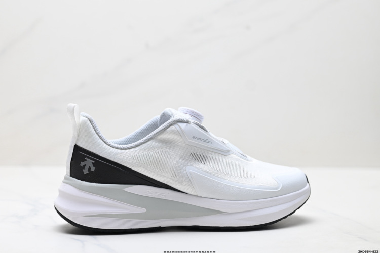 נעלי Descente Lavitate Trail 3.0 - נוחות ונינות מובטחת 1 נעלי Descente Lavitate Trail 3.0 – נוחות ונינות מובטחת