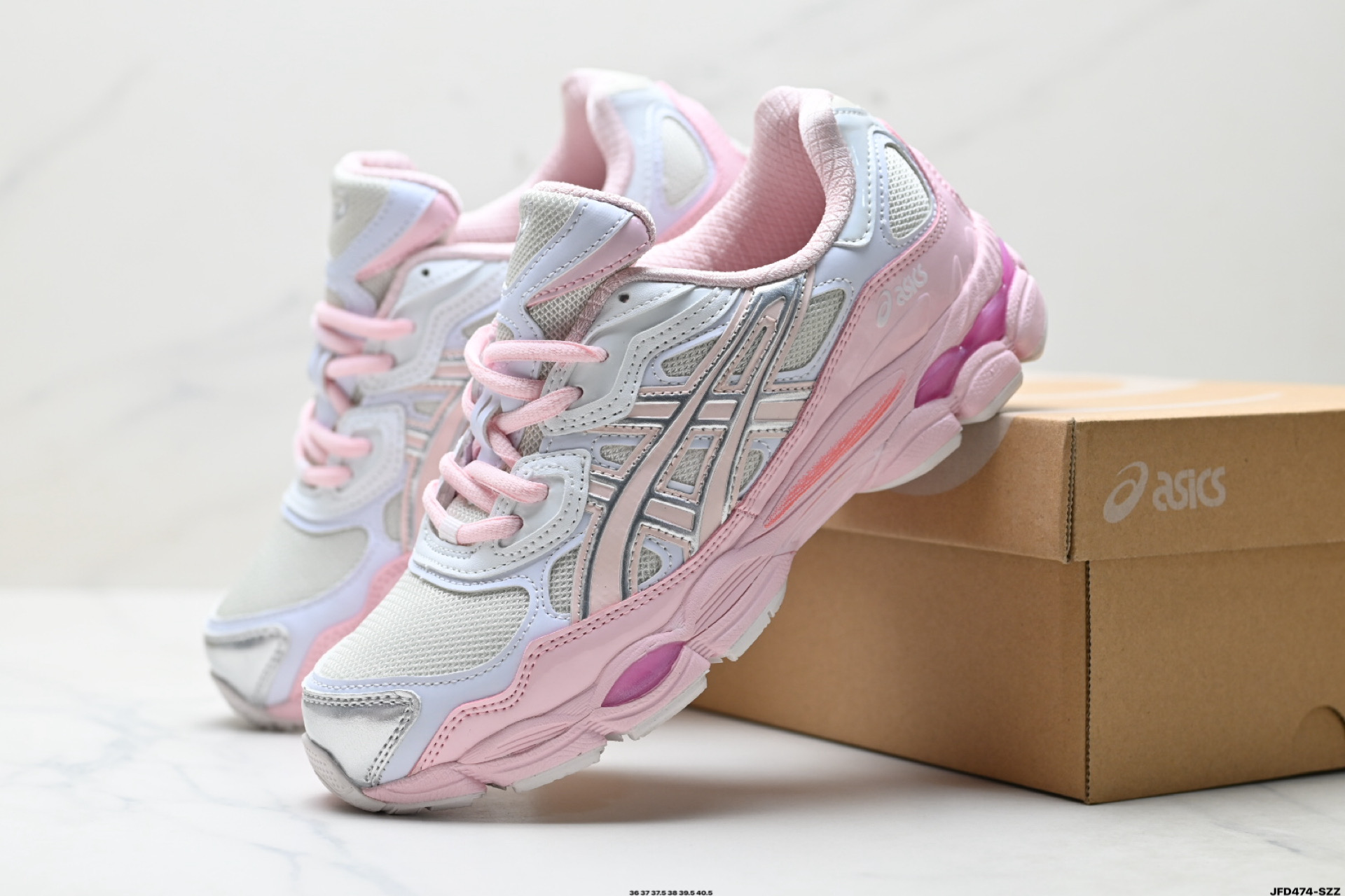 ASICS GEL-NYC 亚瑟士 透气网眼鞋面 1203A571-100