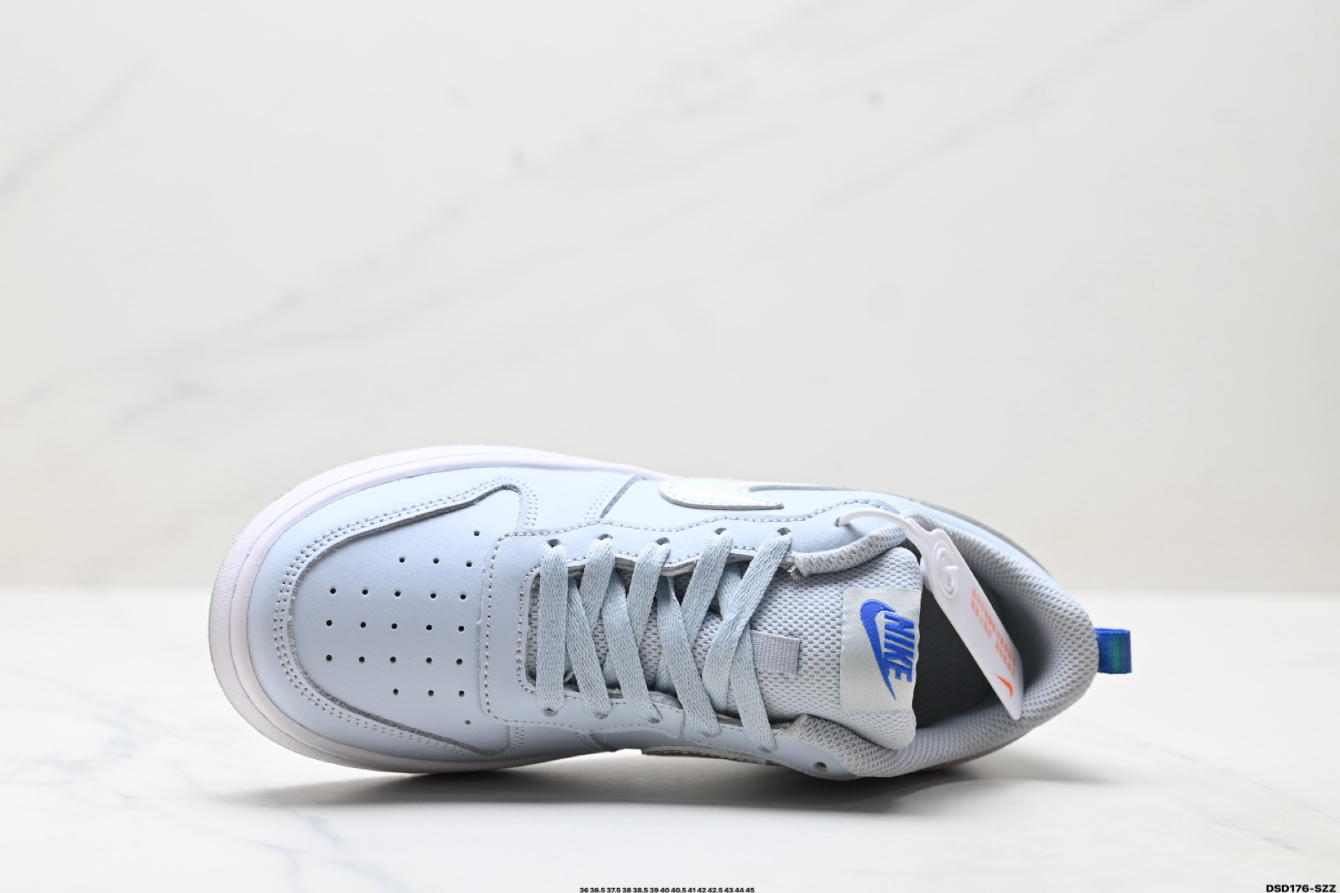 Nike Court Borough Low 2: Comodidad y estilo deportivo para tu día a día 3 i1755794823560 4124 0 1
