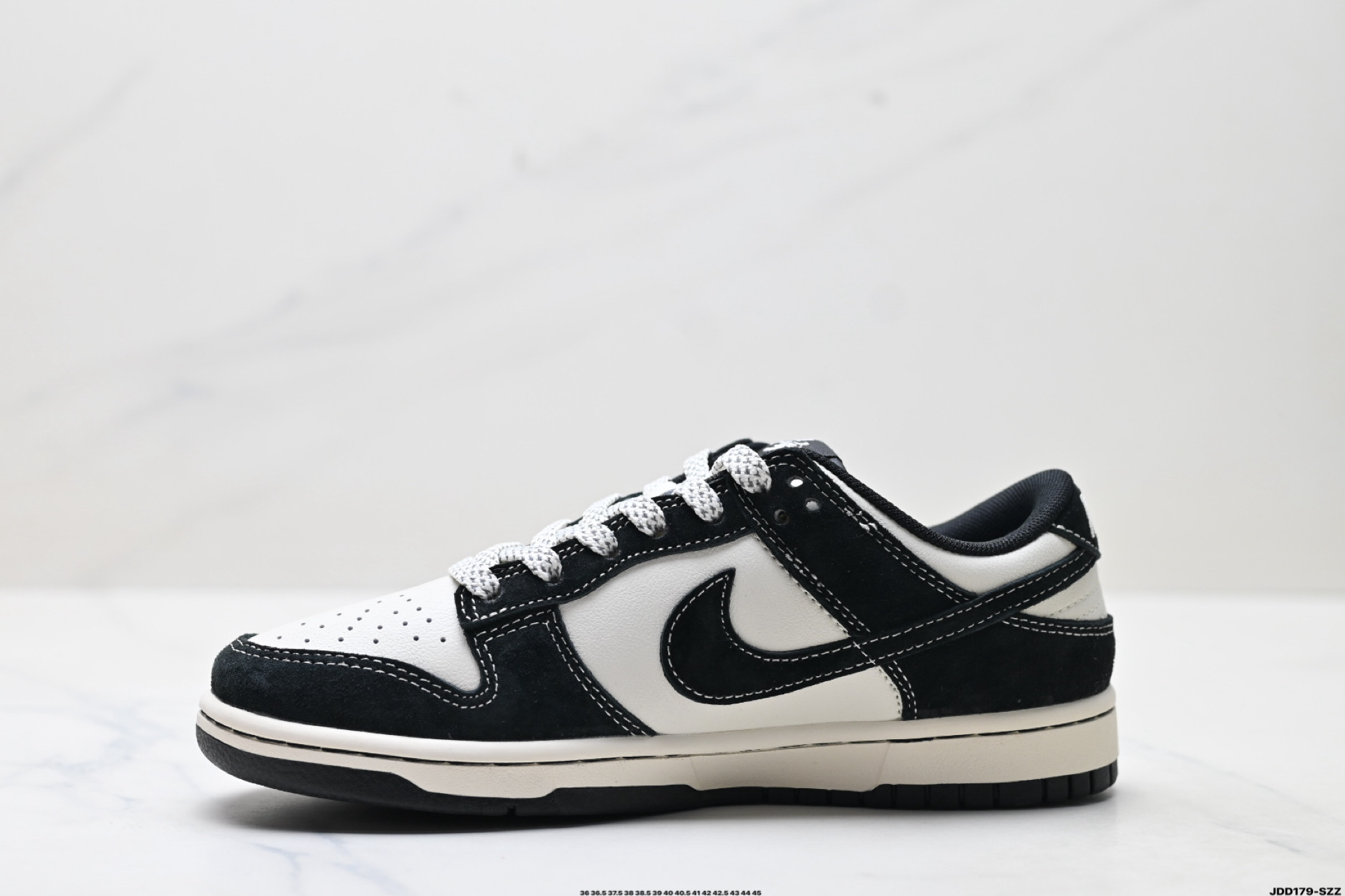 Nike Dunk Low Retro: Edición Limitada con Diseño Exclusivo y Materiales Premium 4 i1755794894227 6019 0 2