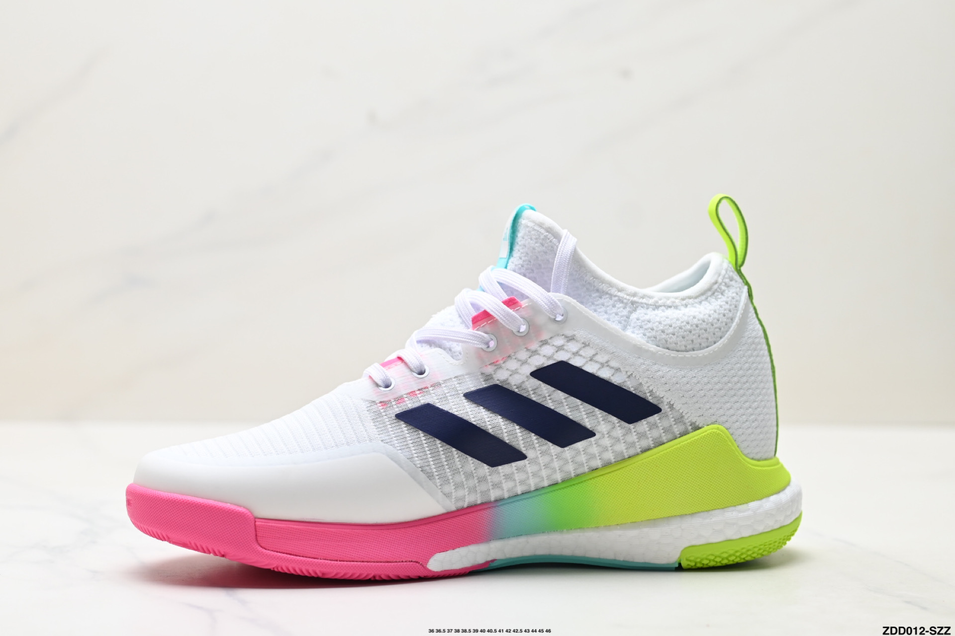 Adidas Crazyflight Mid: Zapatos de voleibol de alto rendimiento y gran amortiguación 4 i1755795710225 404 0 2