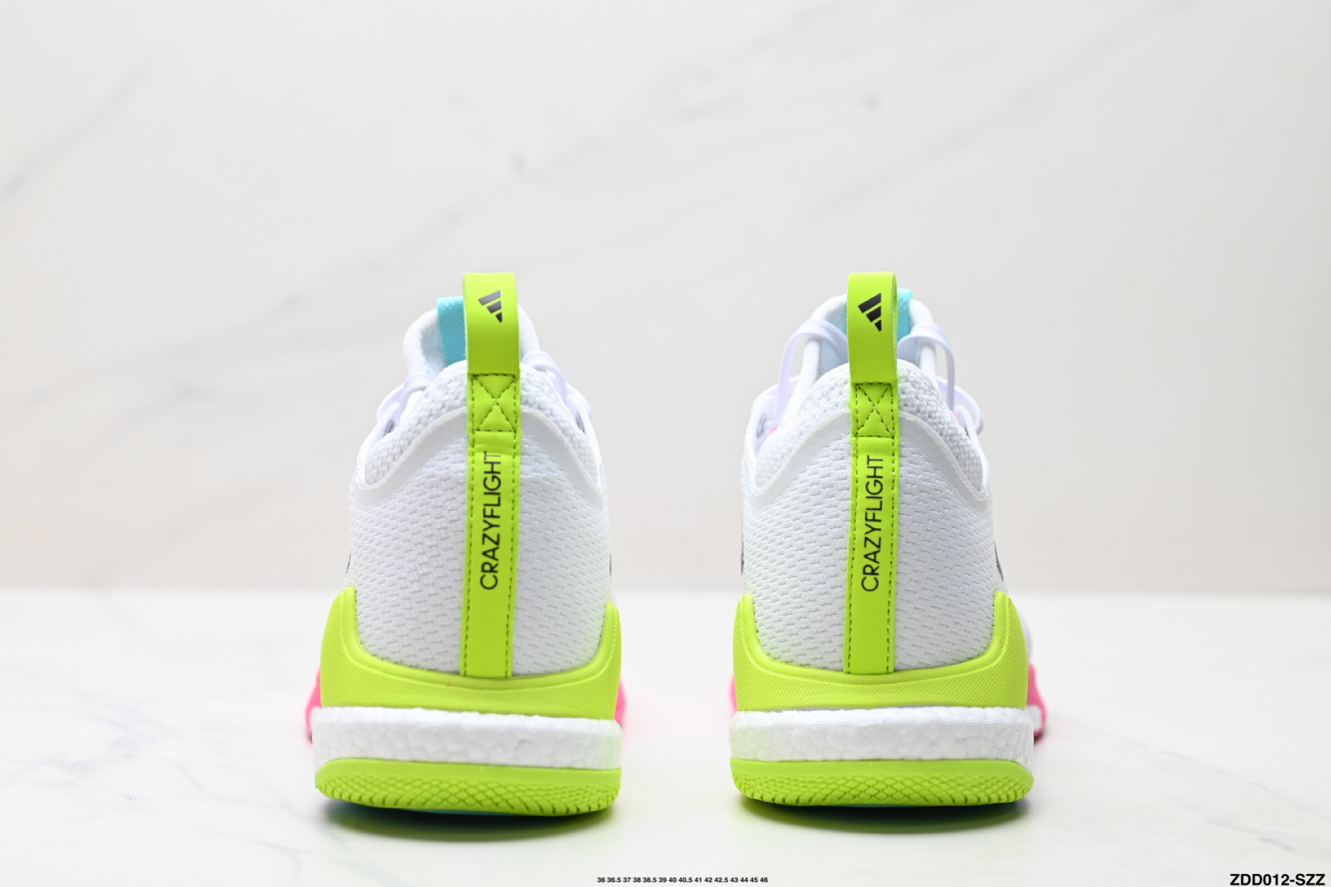 Adidas Crazyflight Mid: Zapatos de voleibol de alto rendimiento y gran amortiguación 7 i1755795711750 6250 0 5