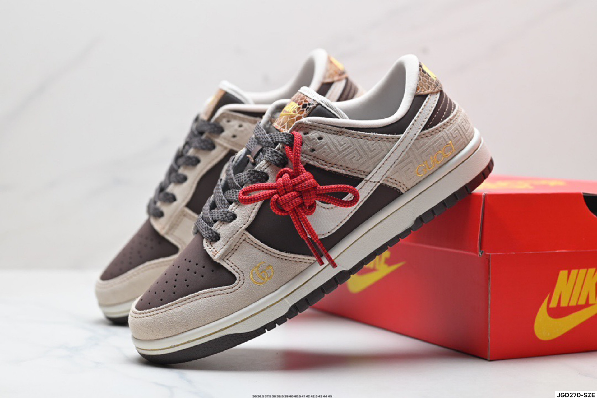 Nike Dunk Low Retro: Diseño Personalizado Premium para un Estilo Único 9 i1755871458430 171 0 7