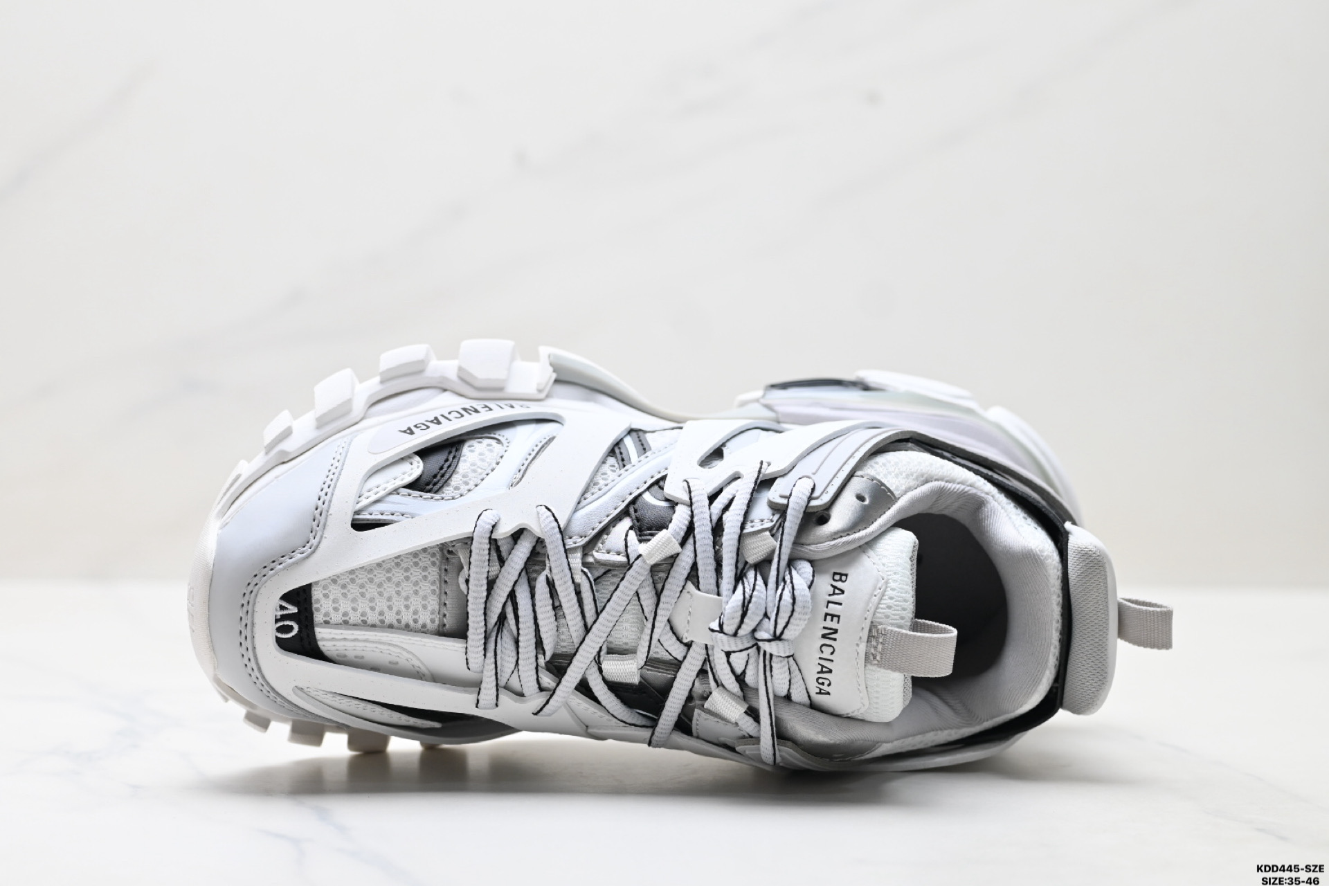 480 纯原Balenciaga巴黎世家 Track Trail 圆头系带 低帮复古老爹鞋  542023 W3AD3 9812
