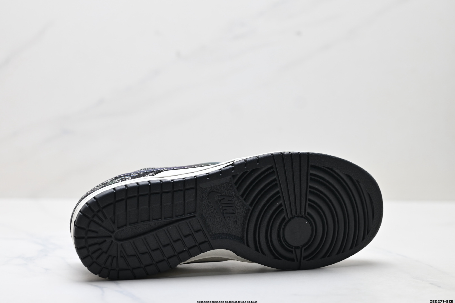 270 Nike Dunk Low Retro ‘DIY高端定制’耐克 低帮休闲运动板鞋  SC0601-451