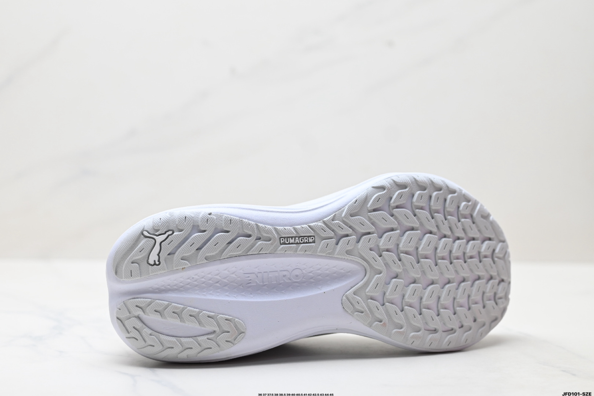 180 PUMA Deviate NITRO 彪马 缓震训练跑鞋透气 舒适防滑耐磨 低帮 休闲跑步鞋 310088-04