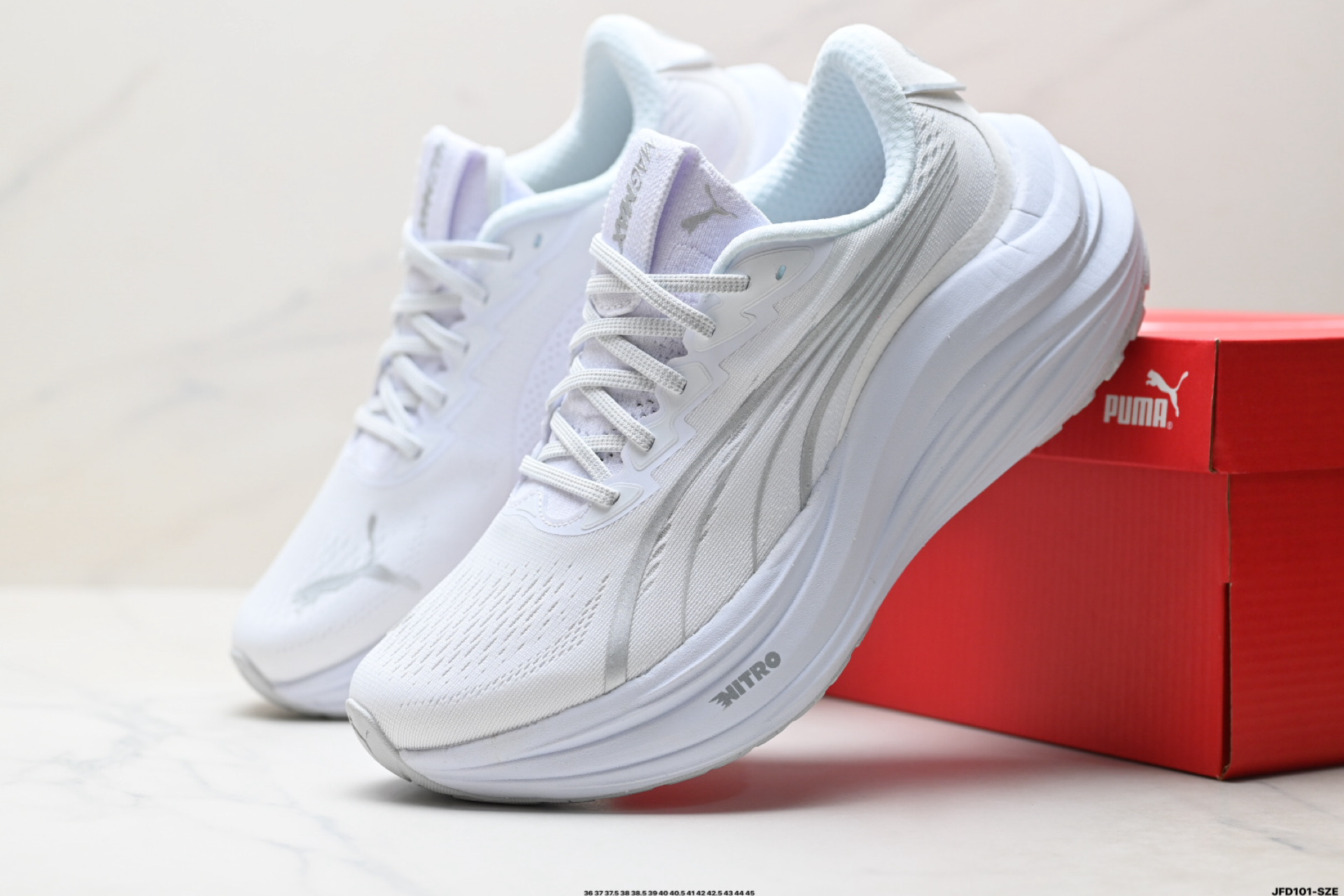 180 PUMA Deviate NITRO 彪马 缓震训练跑鞋透气 舒适防滑耐磨 低帮 休闲跑步鞋 310088-04