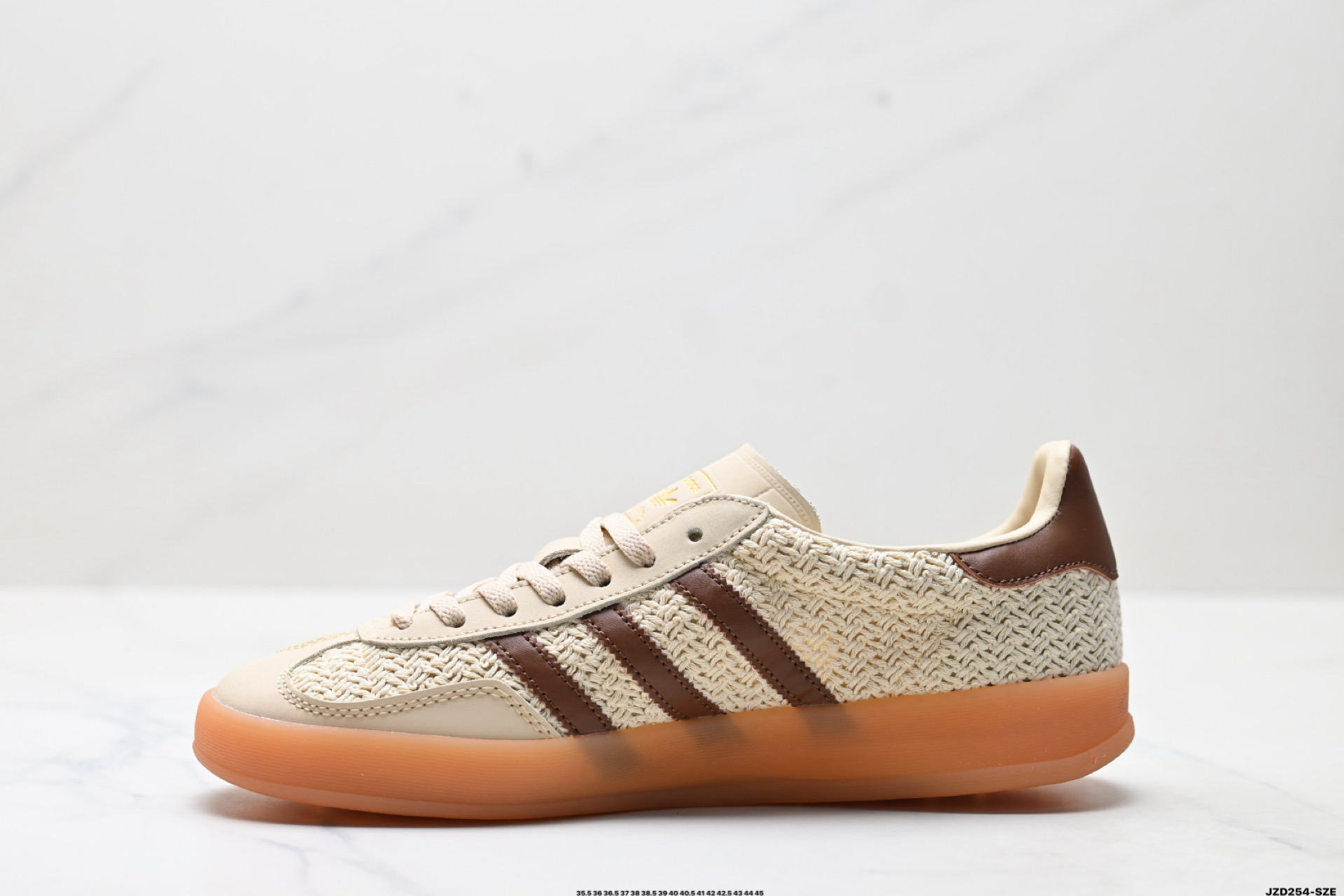 150 AdidOriginals Gazelle INdoor 三叶草休闲防滑耐磨低帮板鞋  JS1418
