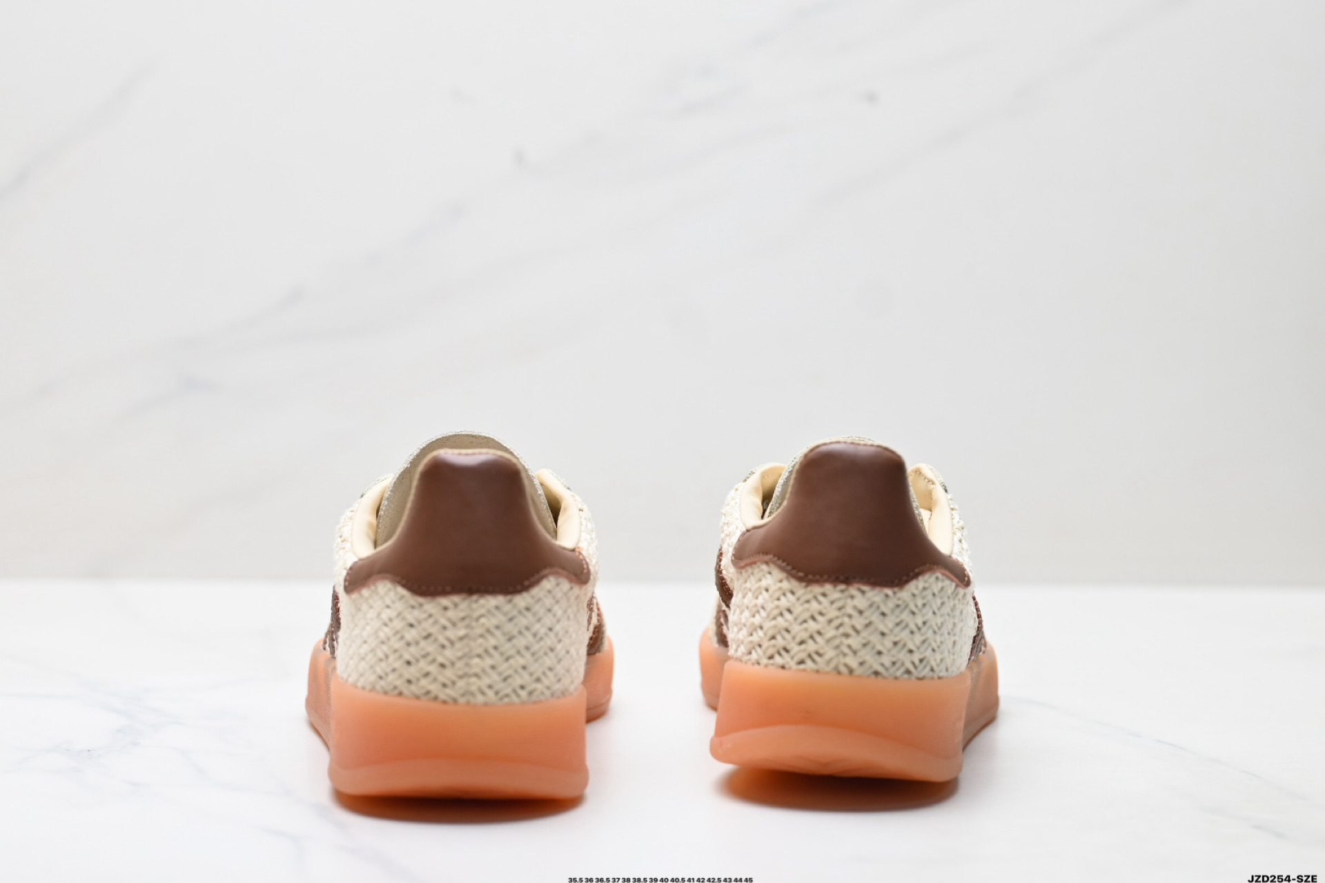 150 AdidOriginals Gazelle INdoor 三叶草休闲防滑耐磨低帮板鞋  JS1418