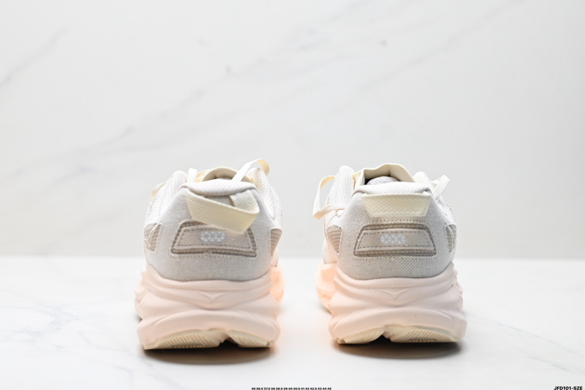 180 HOKA M CLIFTONE9 轻量低帮户外越野跑鞋 1162135