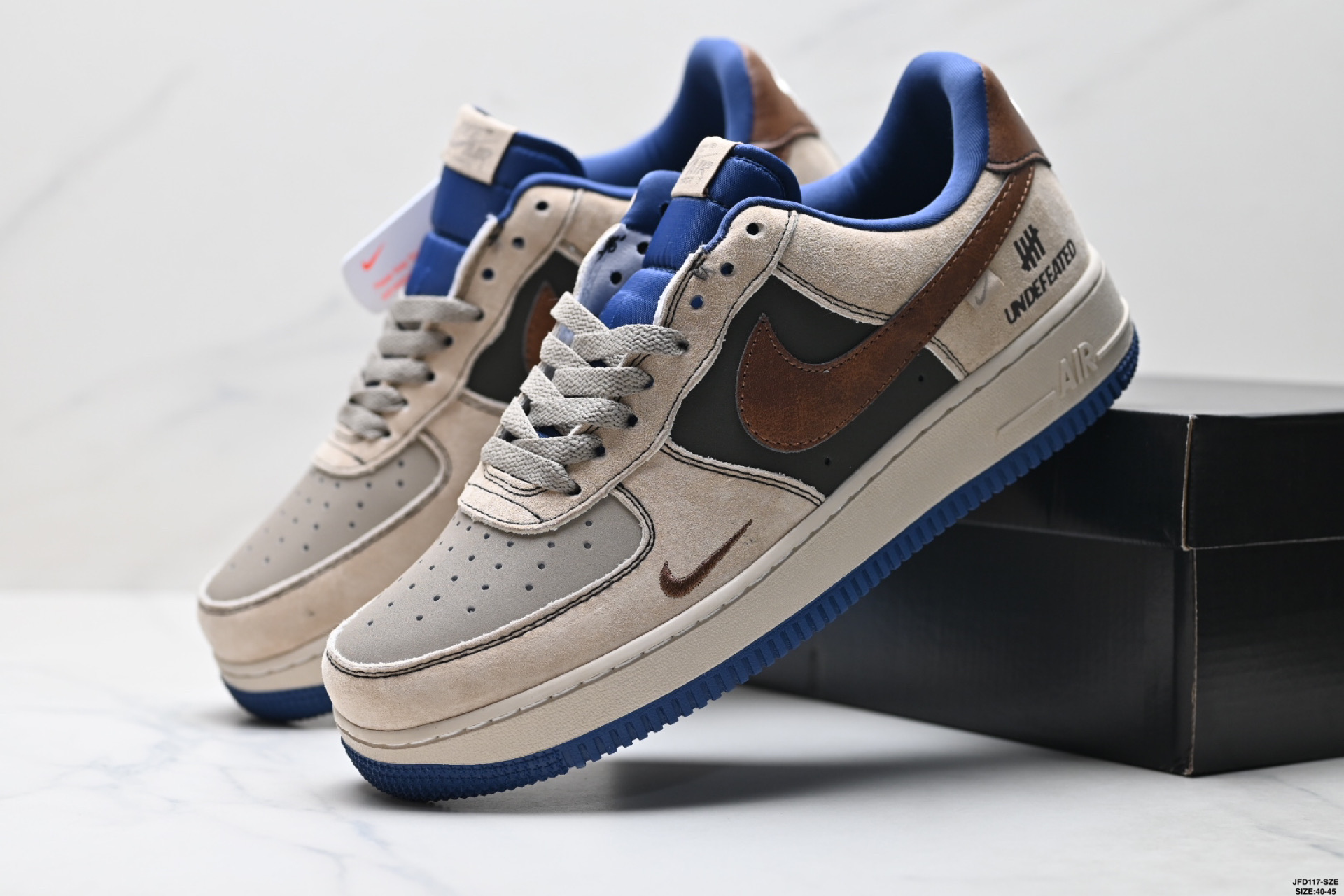 180 耐克Nike AIR FORCE 1’07空军一号低帮百搭休闲运动板鞋 AJ7747-100