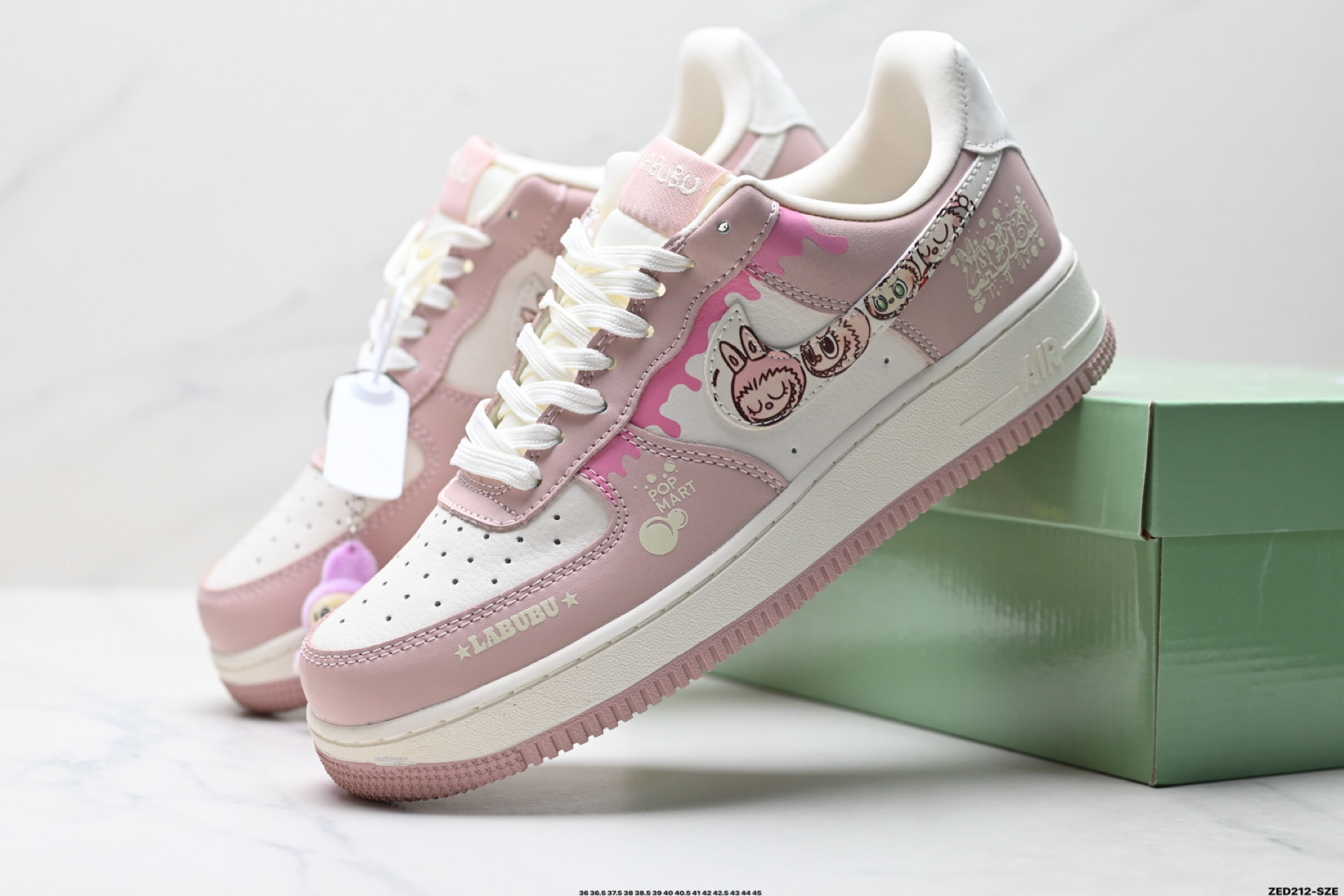 270 NIKE AIR FORCE 1‘07  KB1688-006