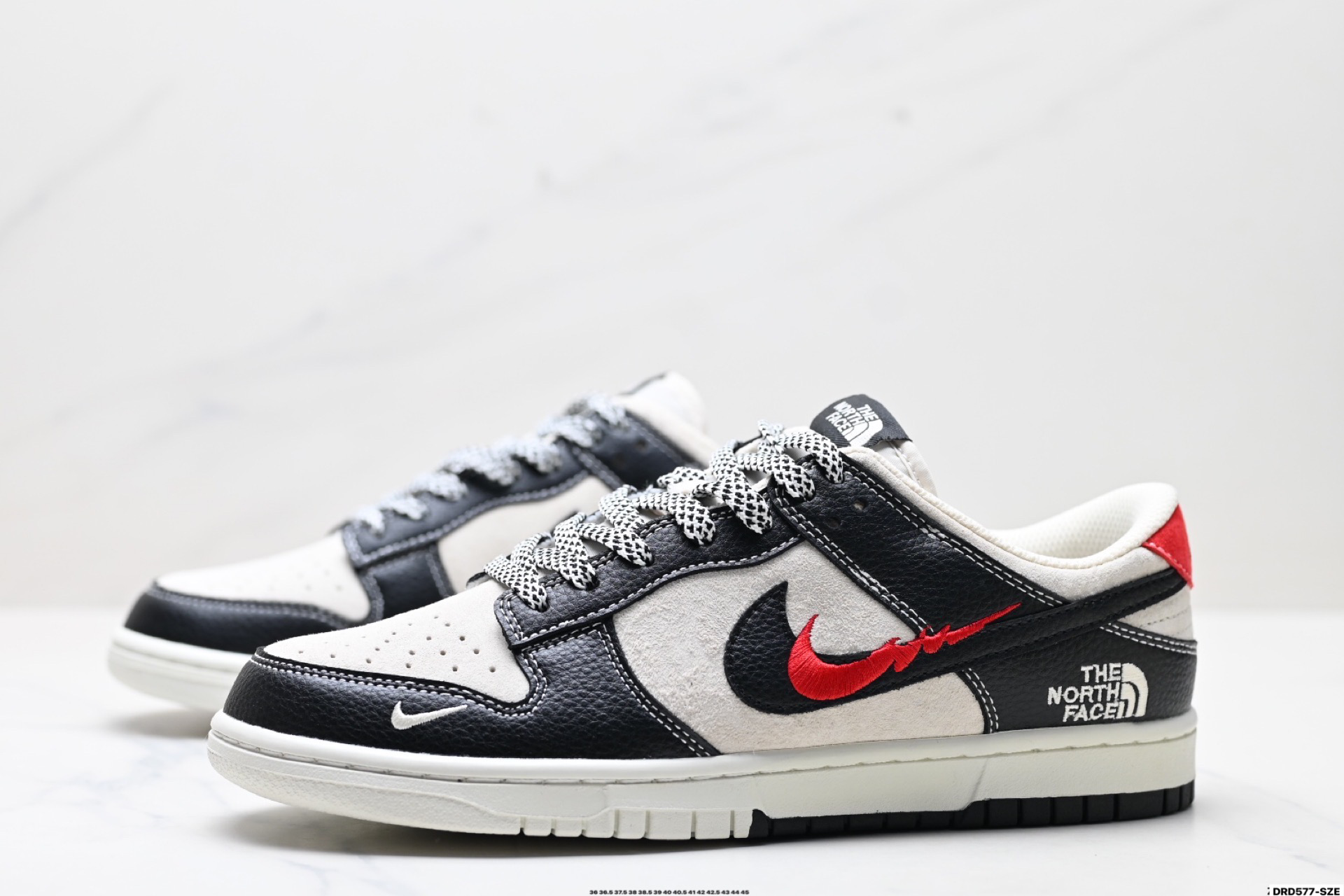 Nike Dunk Low Retro Personalizadas: Estilo y Comodidad Premium 5 i1755880550175 9746 0 3
