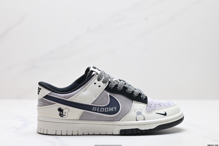 Nike Dunk Low Retro 'DIY' בהתאמה אישית - סניקרס אופנתיות ונוחות 1 Nike Dunk Low Retro ‘DIY’ בהתאמה אישית – סניקרס אופנתיות ונוחות