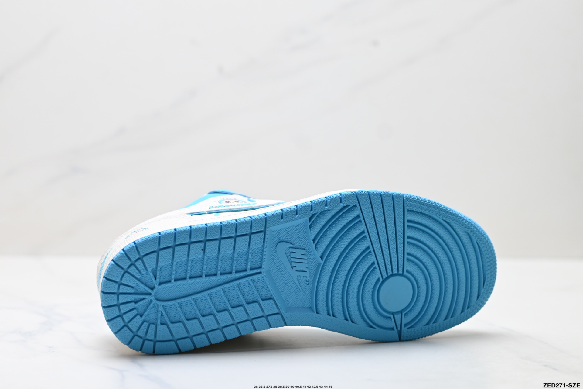 270 Nike Air Jordan 1 Low AJ1乔1低帮休闲板鞋 QG2025-007
