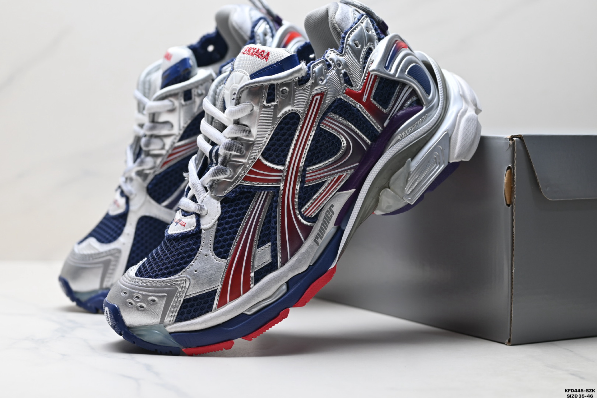 550 Balenciaga巴黎世家 Runner 皮革 百搭简约 低帮老爹鞋  772774 WRUNG 4610
