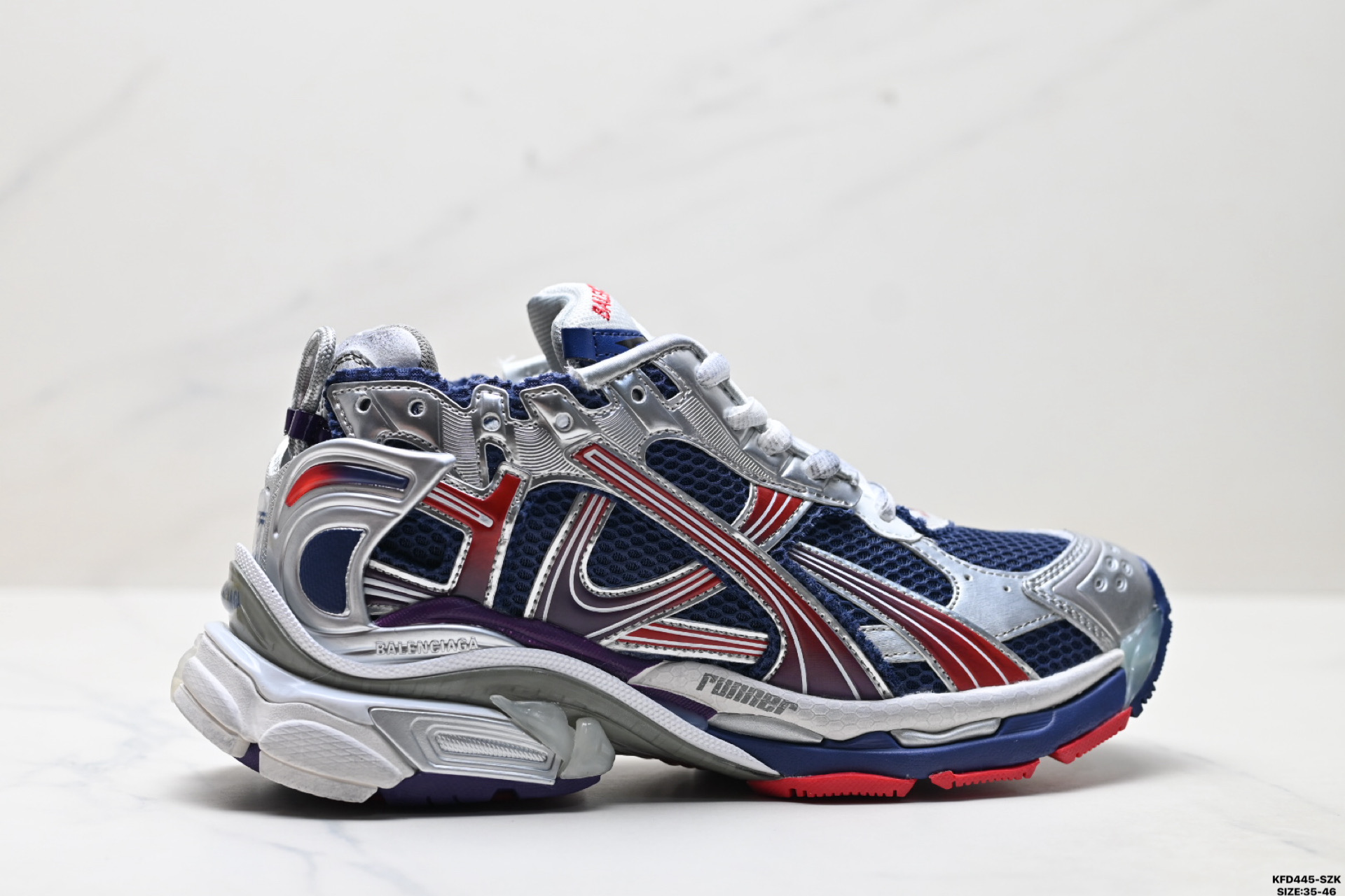 550 Balenciaga巴黎世家 Runner 皮革 百搭简约 低帮老爹鞋  772774 WRUNG 4610