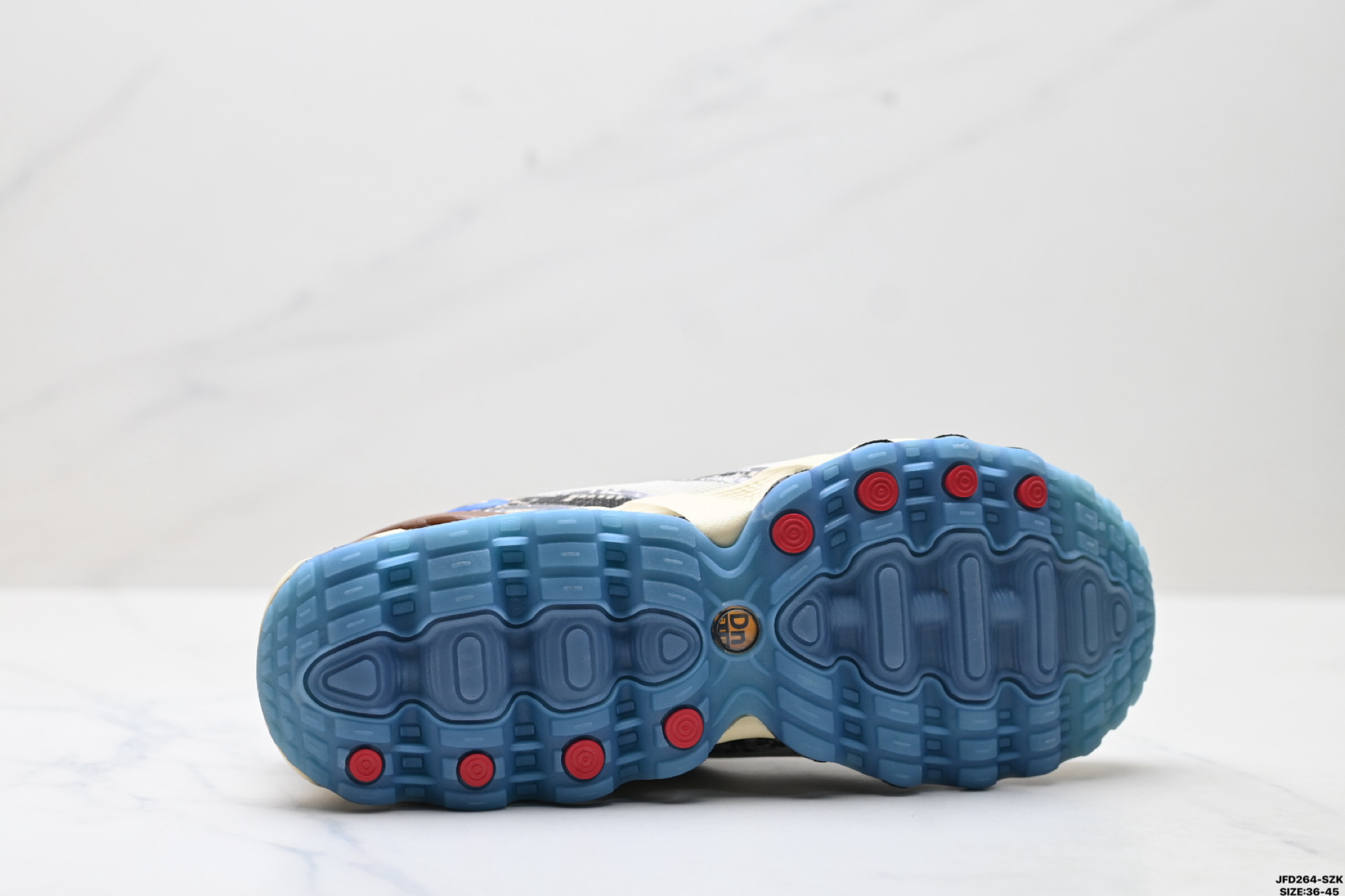 180 Nike Air Max DN8 PRM 耐克2024全新气垫跑鞋  FQ7860-002