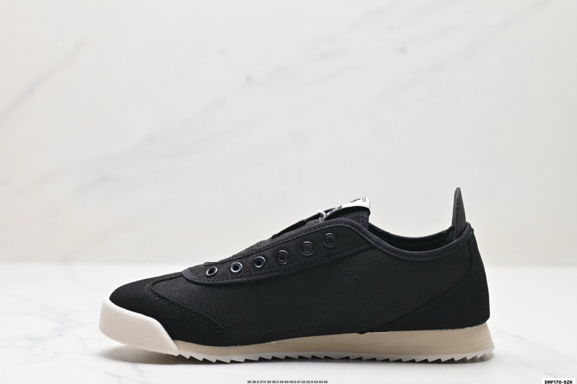 Descente CHRON Zapatillas Retro Deportivas Casuales Unisex - D4231LSN14 4 i1755966748228 19 0 2