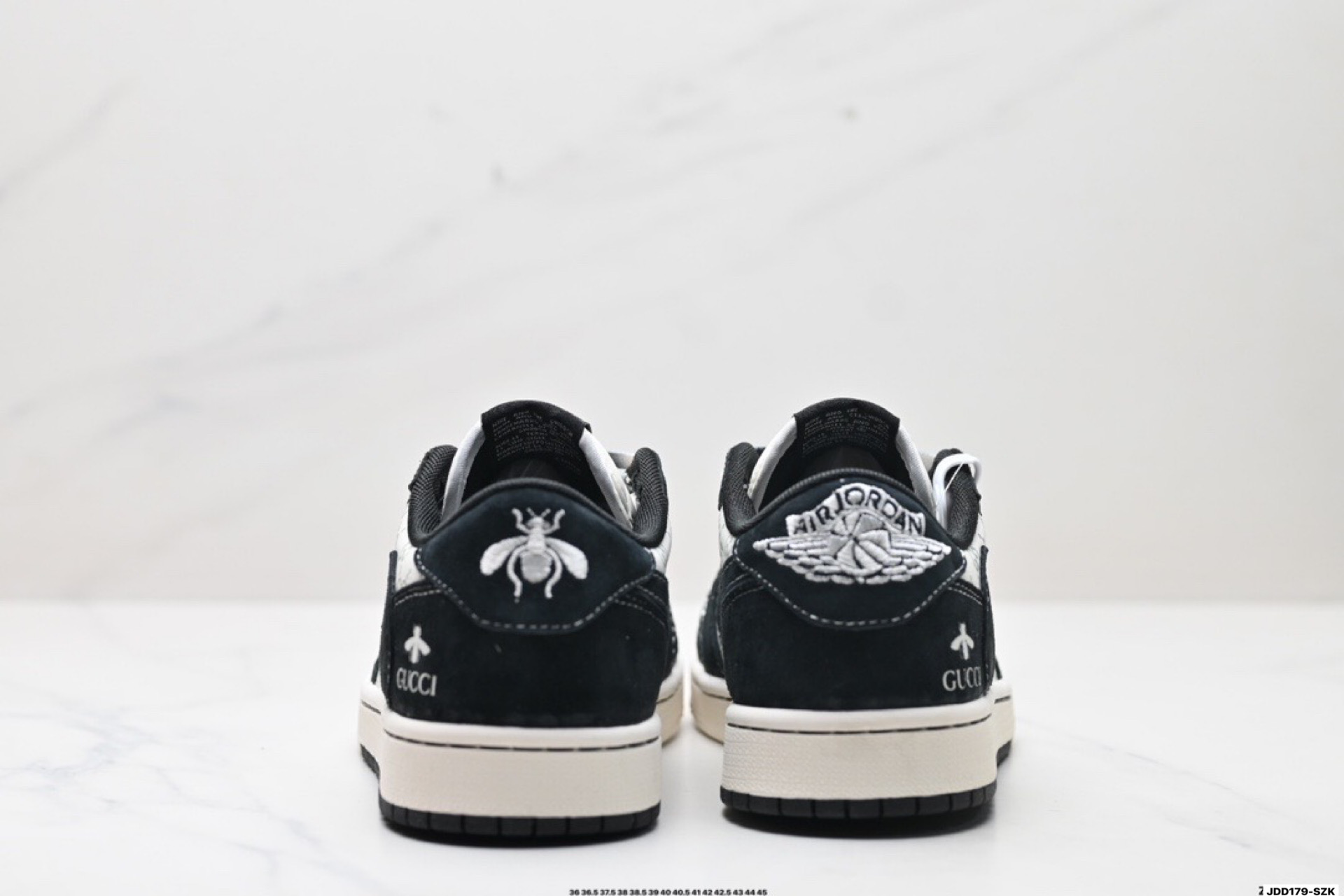 Nike Air Jordan 1 x Travis Scott 'DIY' Custom Low Sneakers 7 i1755967176088 3187 0 5