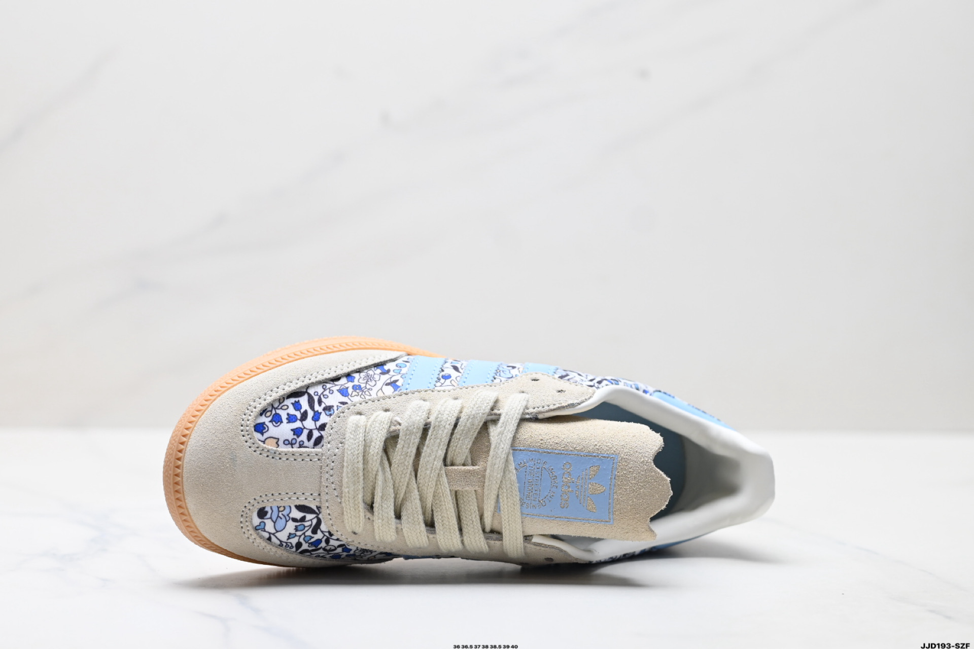 140 AdidOriginals Samba 桑巴舞系列阿迪达斯 三叶草 绅士德训足球风百搭低帮休闲运动板鞋 JP8110
