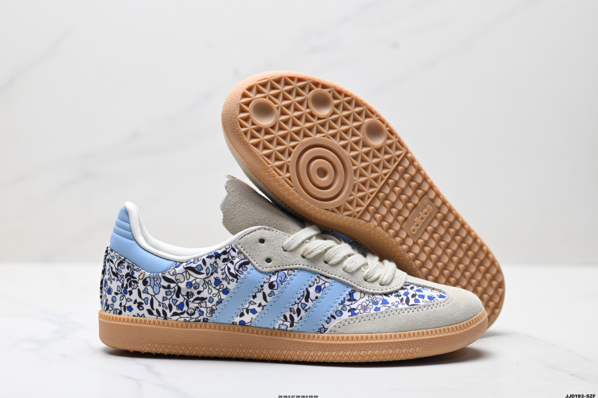 140 AdidOriginals Samba 桑巴舞系列阿迪达斯 三叶草 绅士德训足球风百搭低帮休闲运动板鞋 JP8110