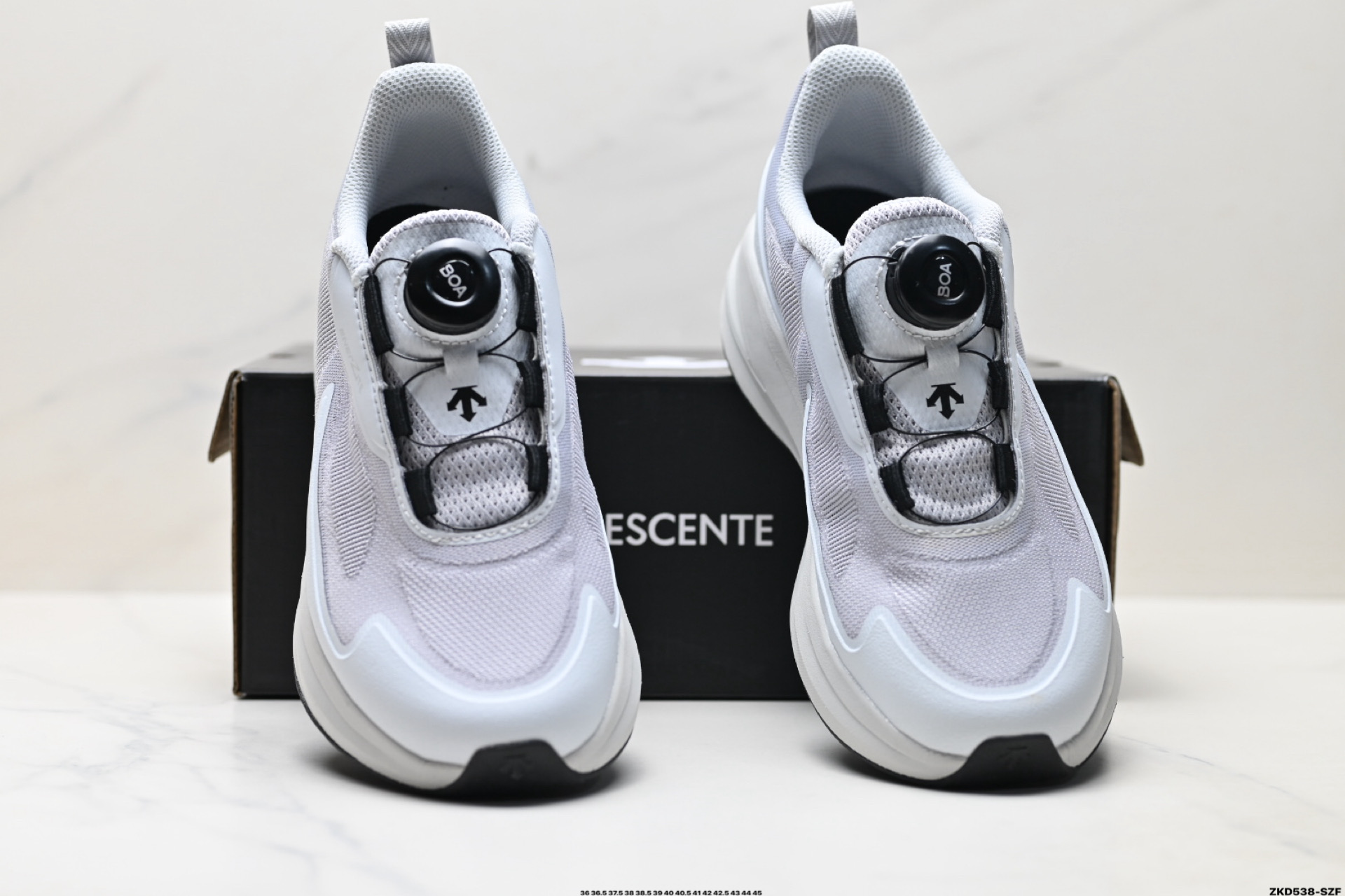 280 迪桑特DESCENTE LAVITATE TRAIL 3.0 舒适百搭防滑耐磨 低帮 休闲跑步鞋  D5331RRN08