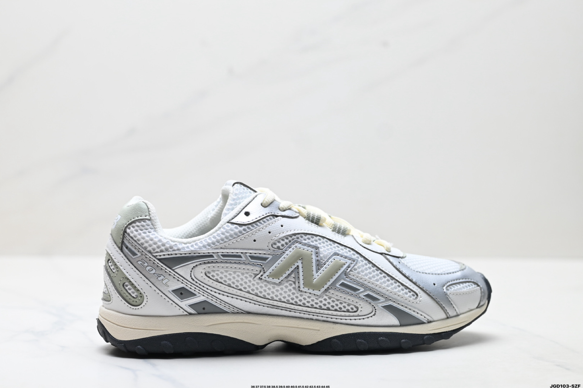 190 New Balance 204L系列 新百伦 薄底鞋 薄底皮质鞋带德训系 低帮 生活休闲鞋 U204LSWB
