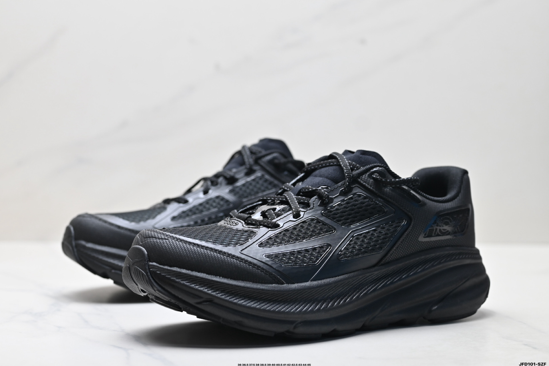 180 HOKA M CLIFTONE9 轻量低帮户外越野跑鞋 户外山脉越野轻量运动跑鞋  1162135