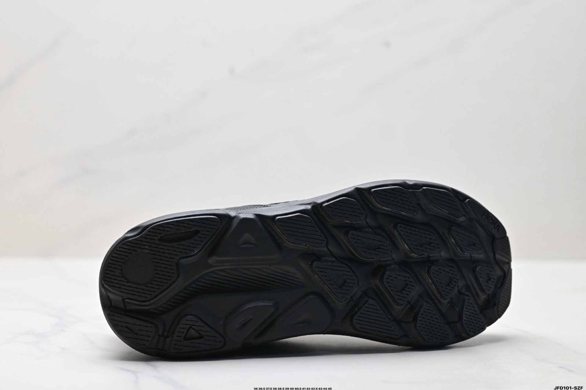 180 HOKA M CLIFTONE9 轻量低帮户外越野跑鞋 户外山脉越野轻量运动跑鞋  1162135