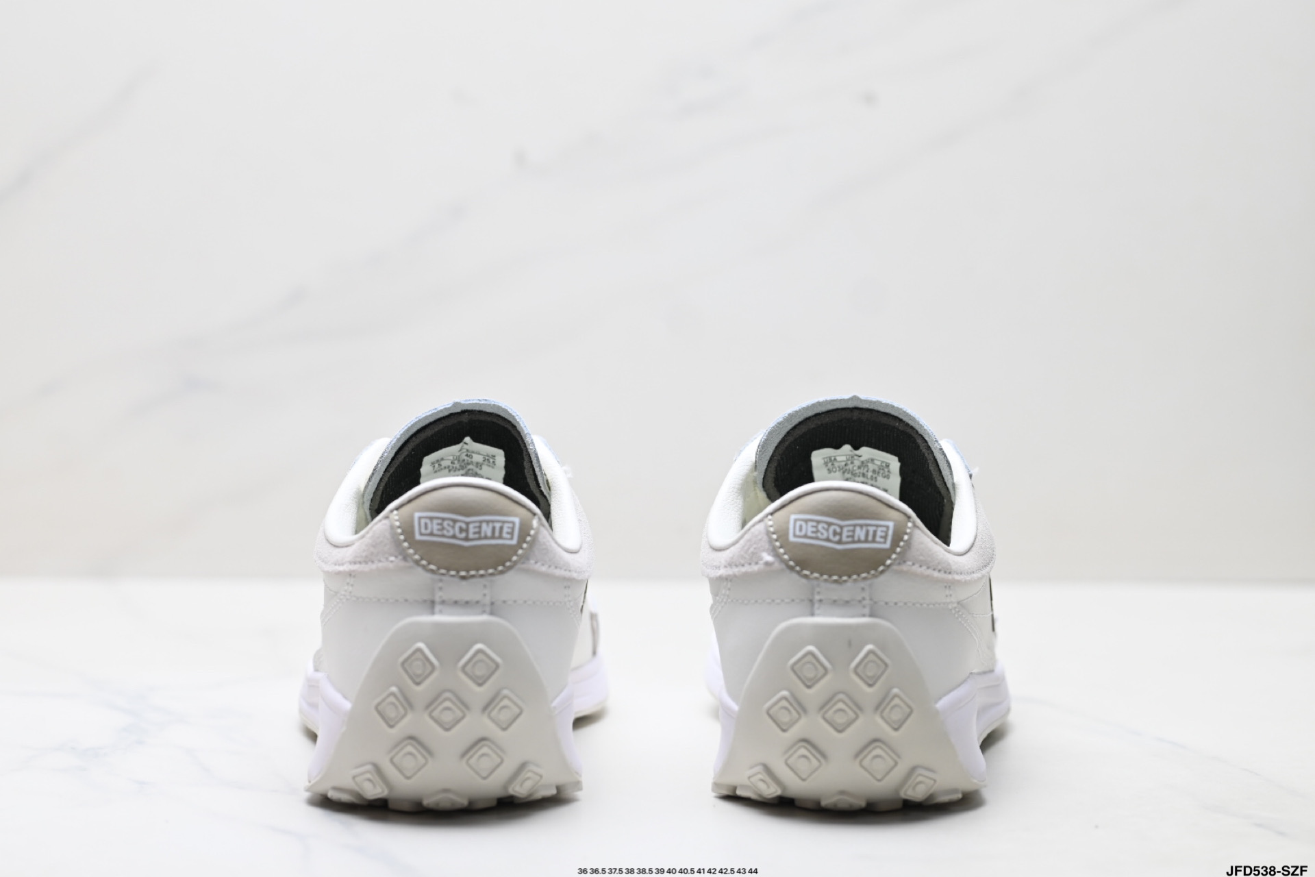180 迪桑特DESCENTE CHRRACER 舒适百搭 防滑耐磨 低帮 生活休闲鞋 S0323LCR72