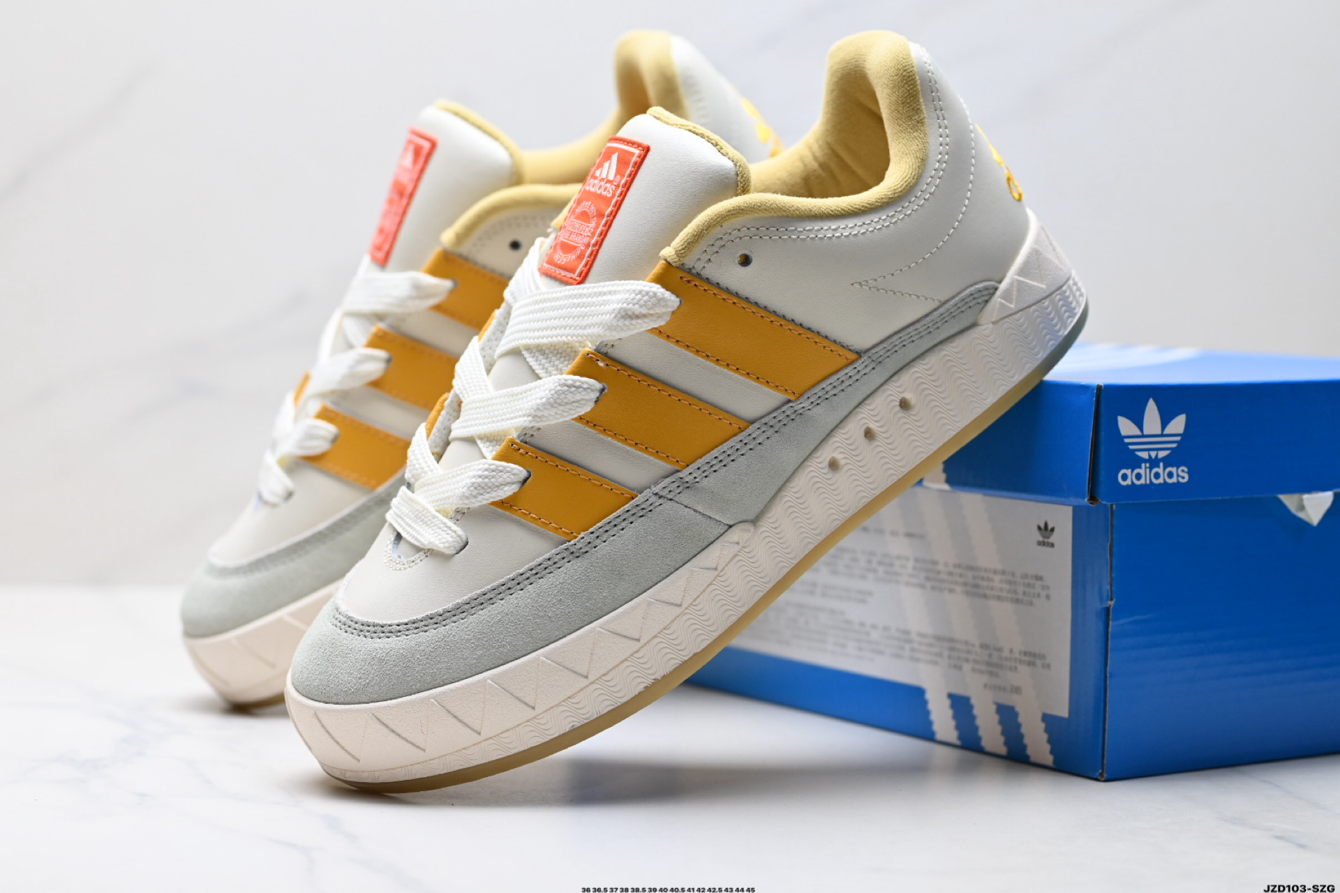 Adidas Adimatic Low 马蒂奇系列低帮 复古鲨鱼面包鞋运动休闲滑板板鞋 IE1589