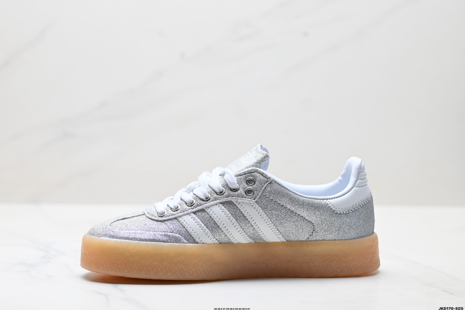 Adidas Originals Samba XLG 桑巴舞系列 阿迪达斯 三叶草 绅士德训足球风百搭低帮休闲运动板鞋 JI1348