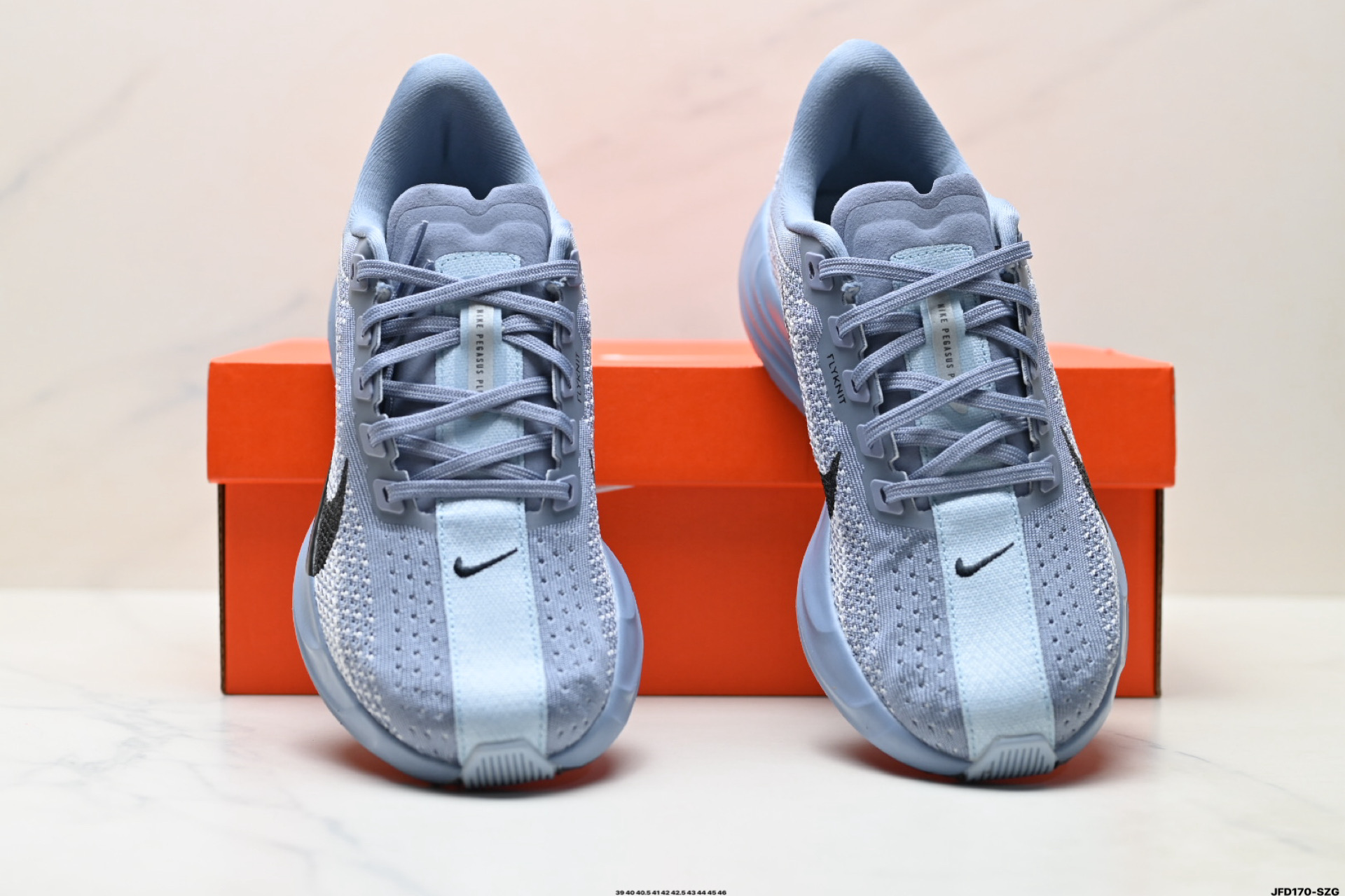 Nike Air Zoom Pegasus Plus 耐克飞马加强版系列低帮马拉松休闲运动慢跑鞋 FQ7262-402