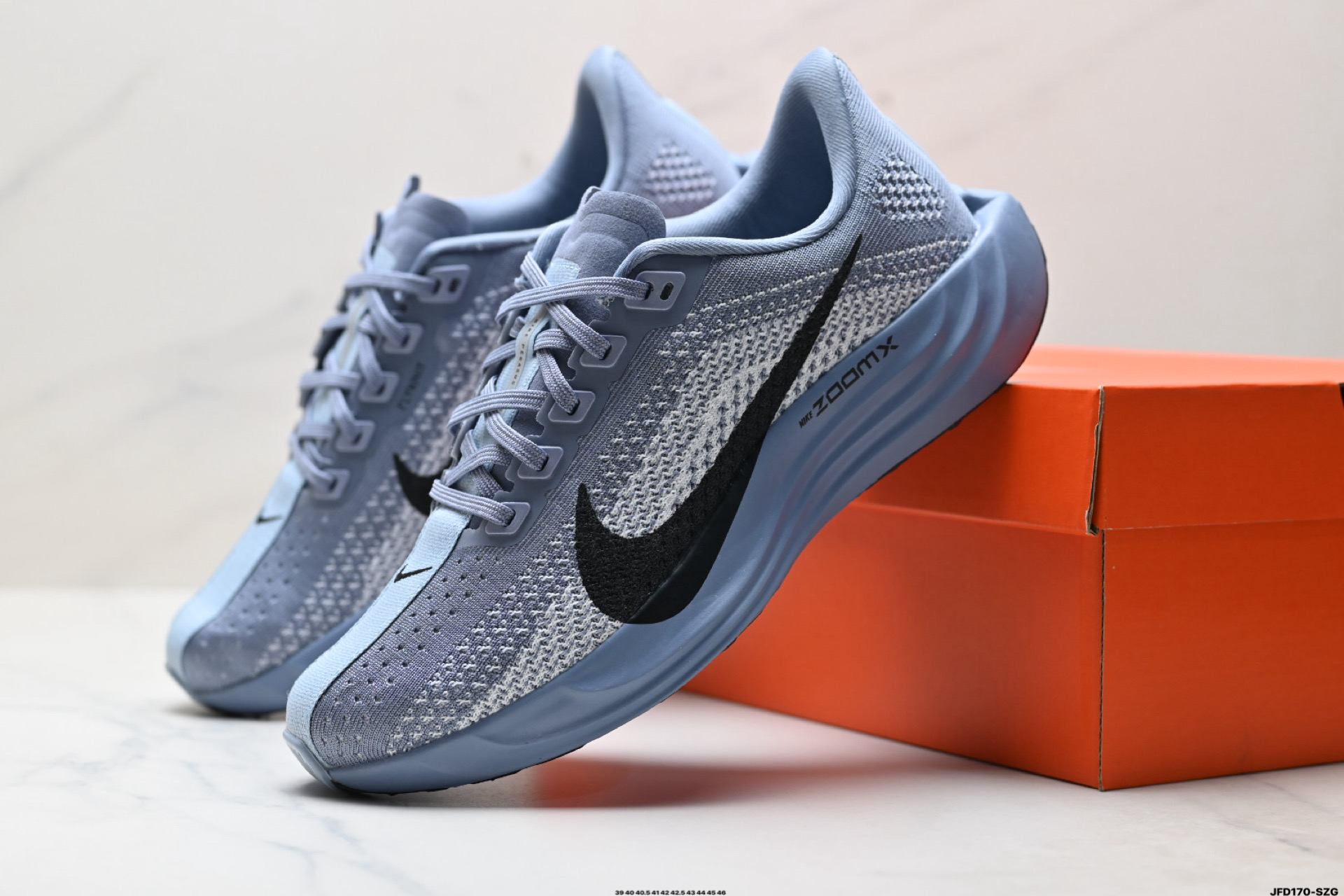 Nike Air Zoom Pegasus Plus 耐克飞马加强版系列低帮马拉松休闲运动慢跑鞋 FQ7262-402