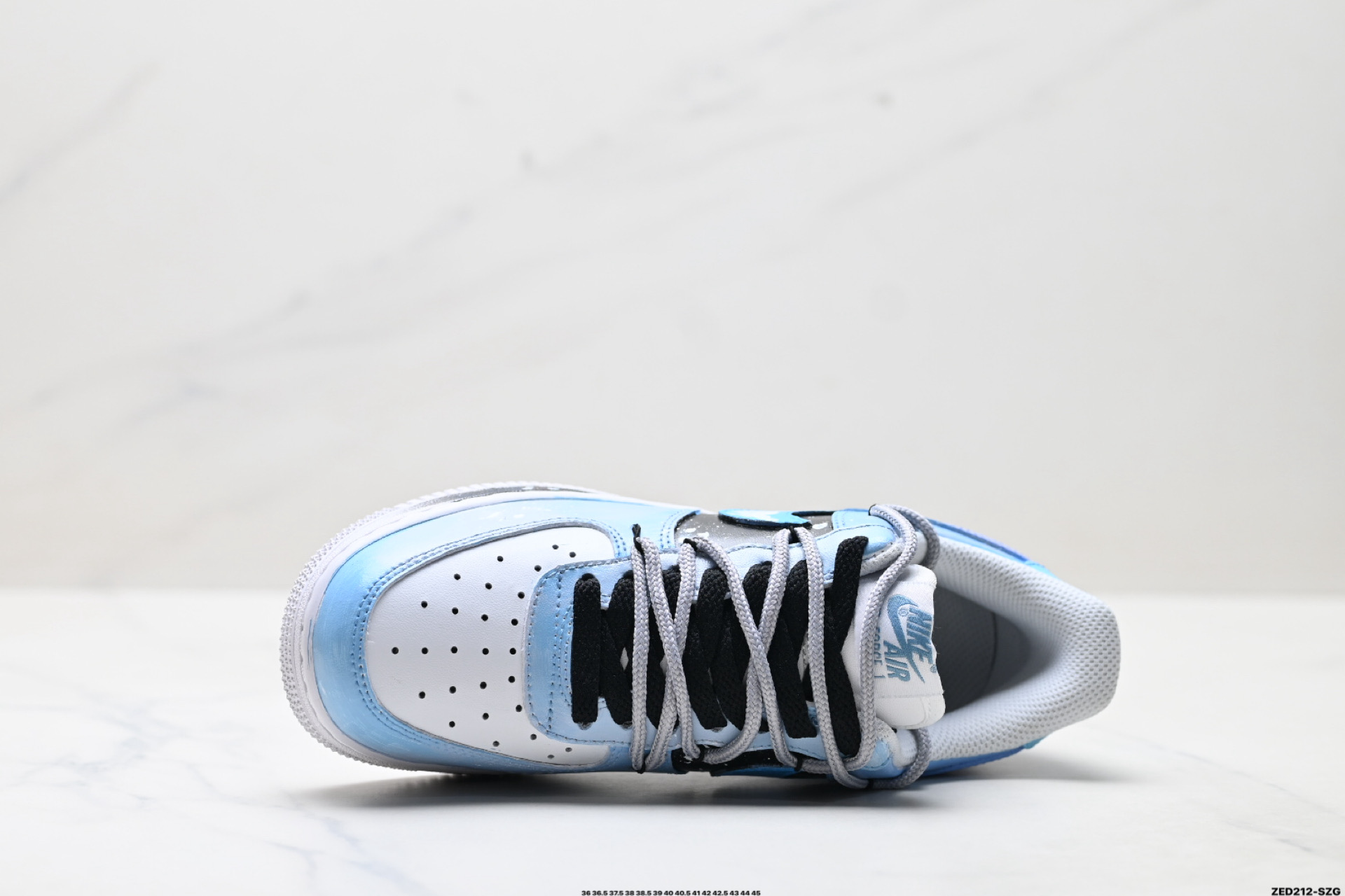 NIKE AIR FORCE 1‘07 CW2288-001