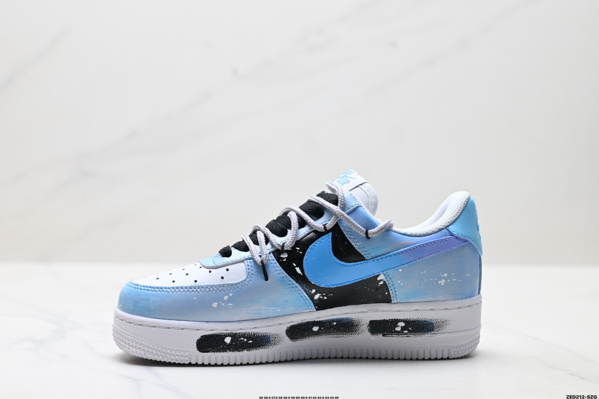 NIKE AIR FORCE 1‘07 CW2288-001
