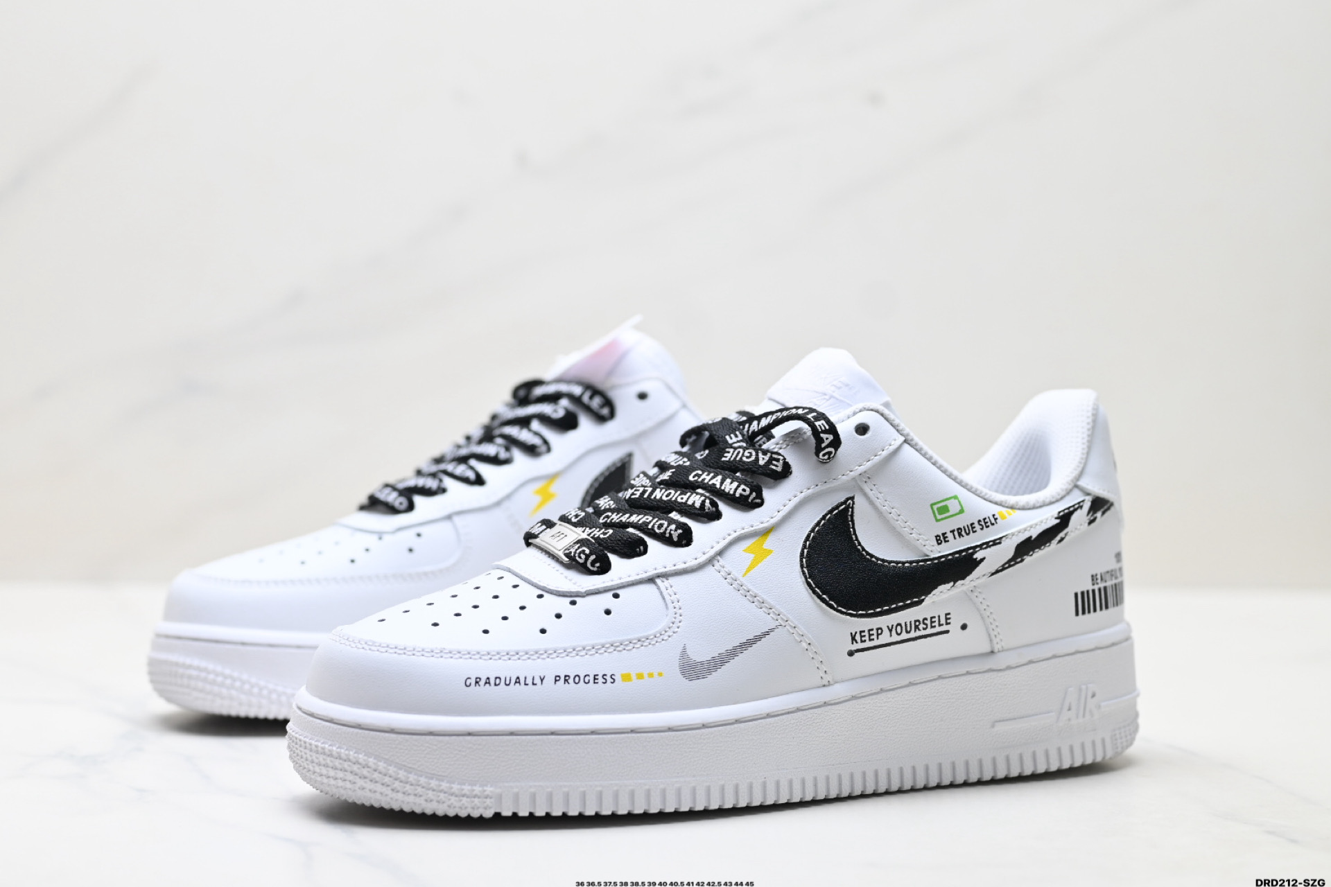 Nike Air Force 1 '07: Comodidad y estilo icónico para tu día a día 5 i1756138969793 7351 0 3