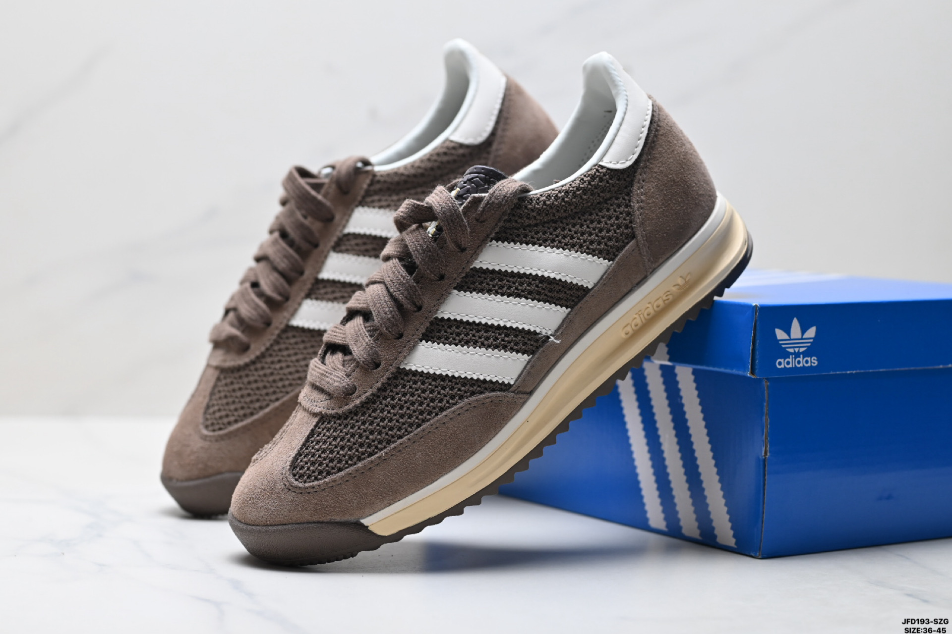 Adidas SL 72 OG 阿迪达斯 三叶草复古休闲跑步鞋休闲运动鞋 JR8774