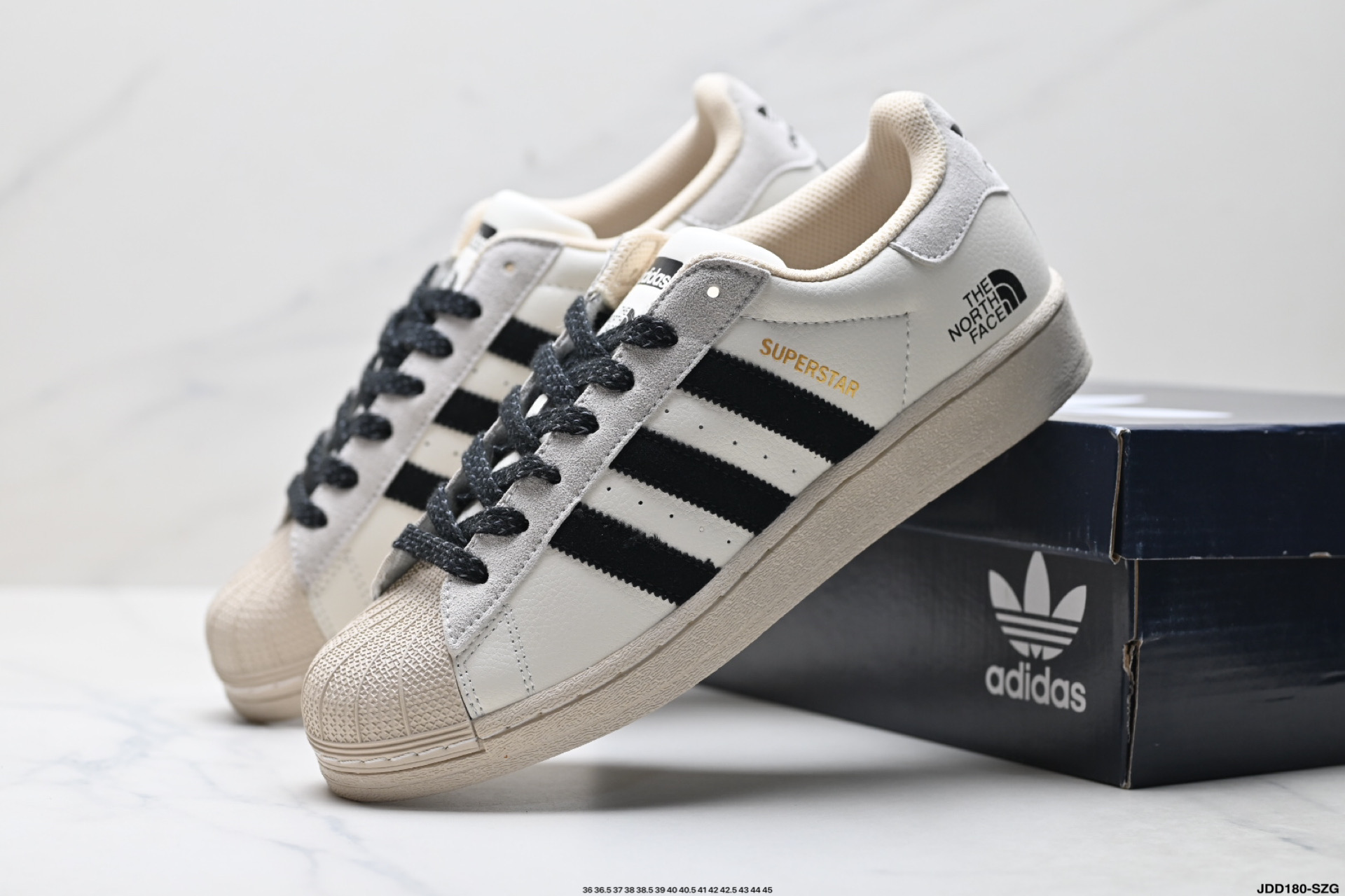Adidas Originals Superstar 阿迪达斯 三叶草 贝壳头’DIY’系列低帮经典百搭休闲运动板鞋 XS0012