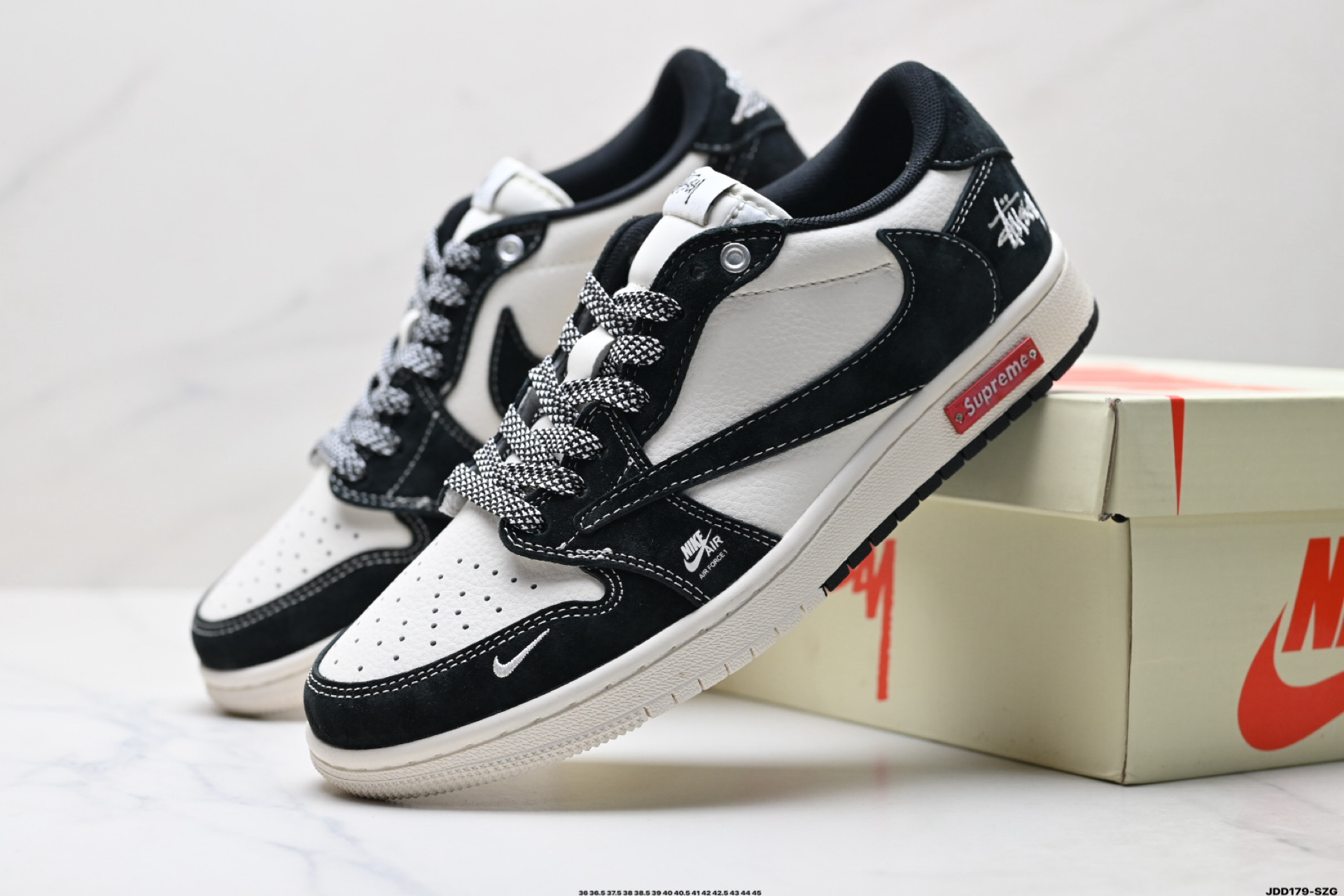 Nike Air Jordan 1 x Travis Scott Low 'DIY' Custom Sneakers 9 i1756139726451 1830 0 7