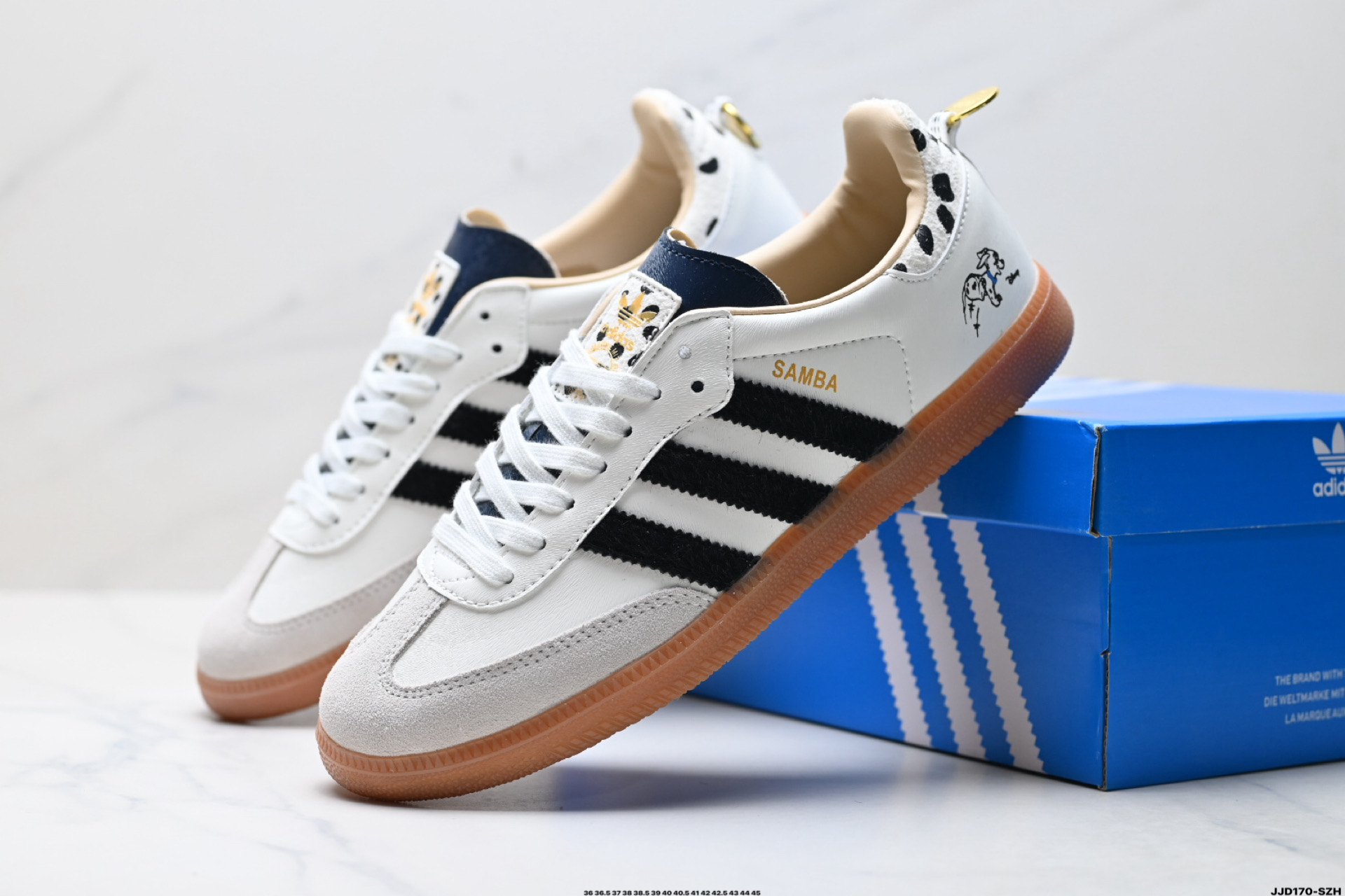 Adidas Originals Samba 桑巴舞系列阿迪达斯 三叶草 绅士德训足球风百搭低帮休闲运动板鞋 KJ5990