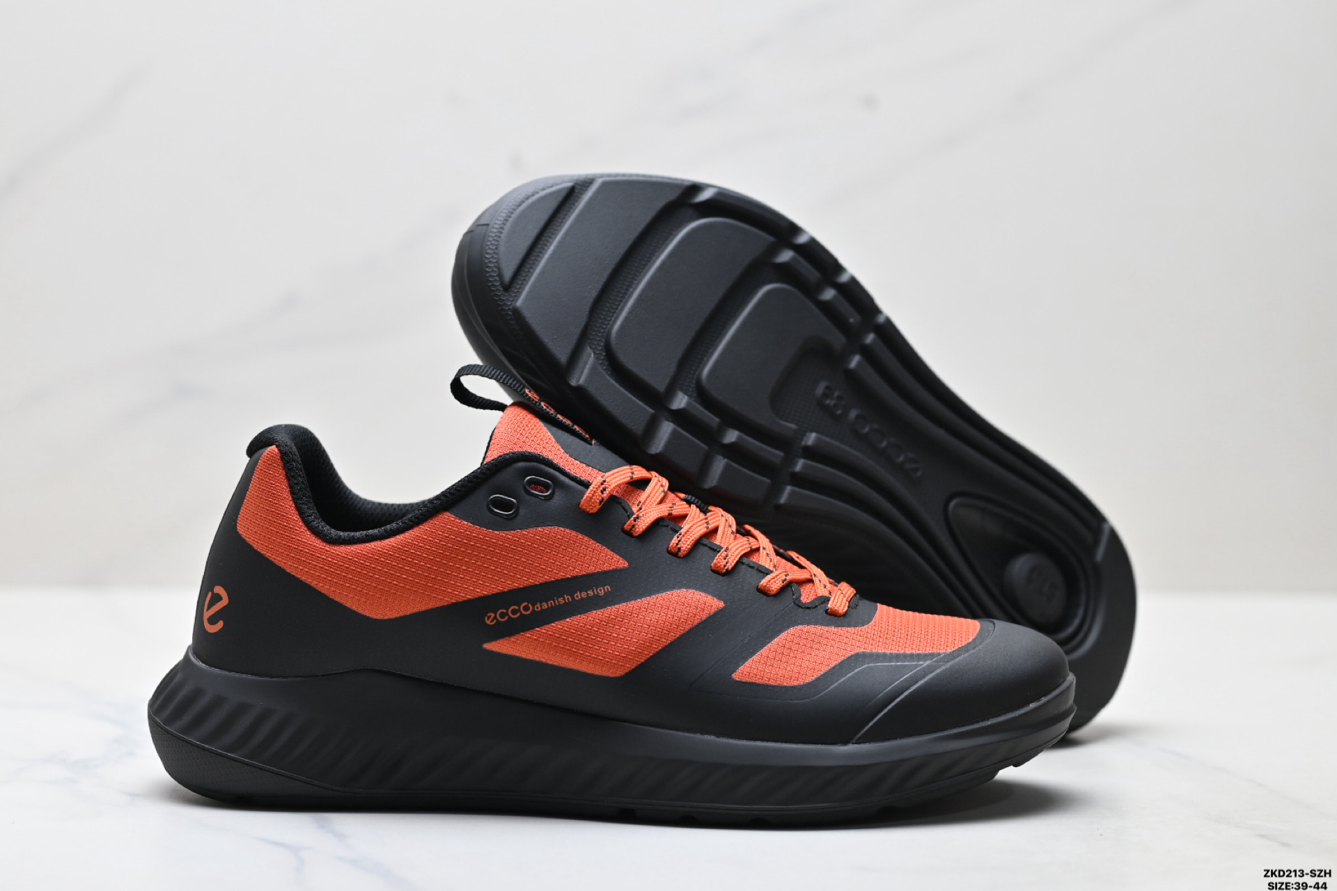 Ecco爱步Biom AEX 健步防水轻跑透气休闲鞋