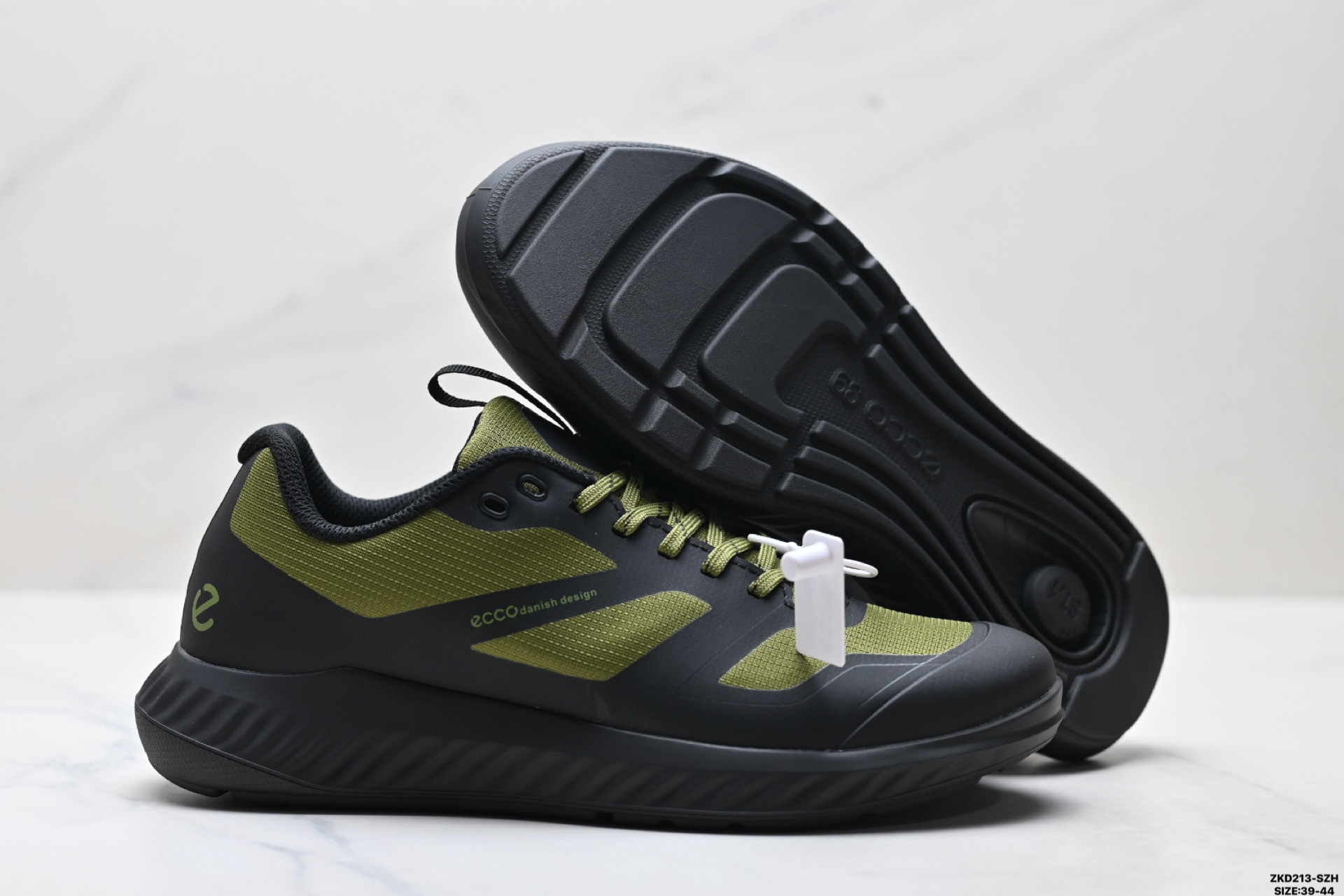 Ecco爱步Biom AEX 健步防水轻跑透气休闲鞋