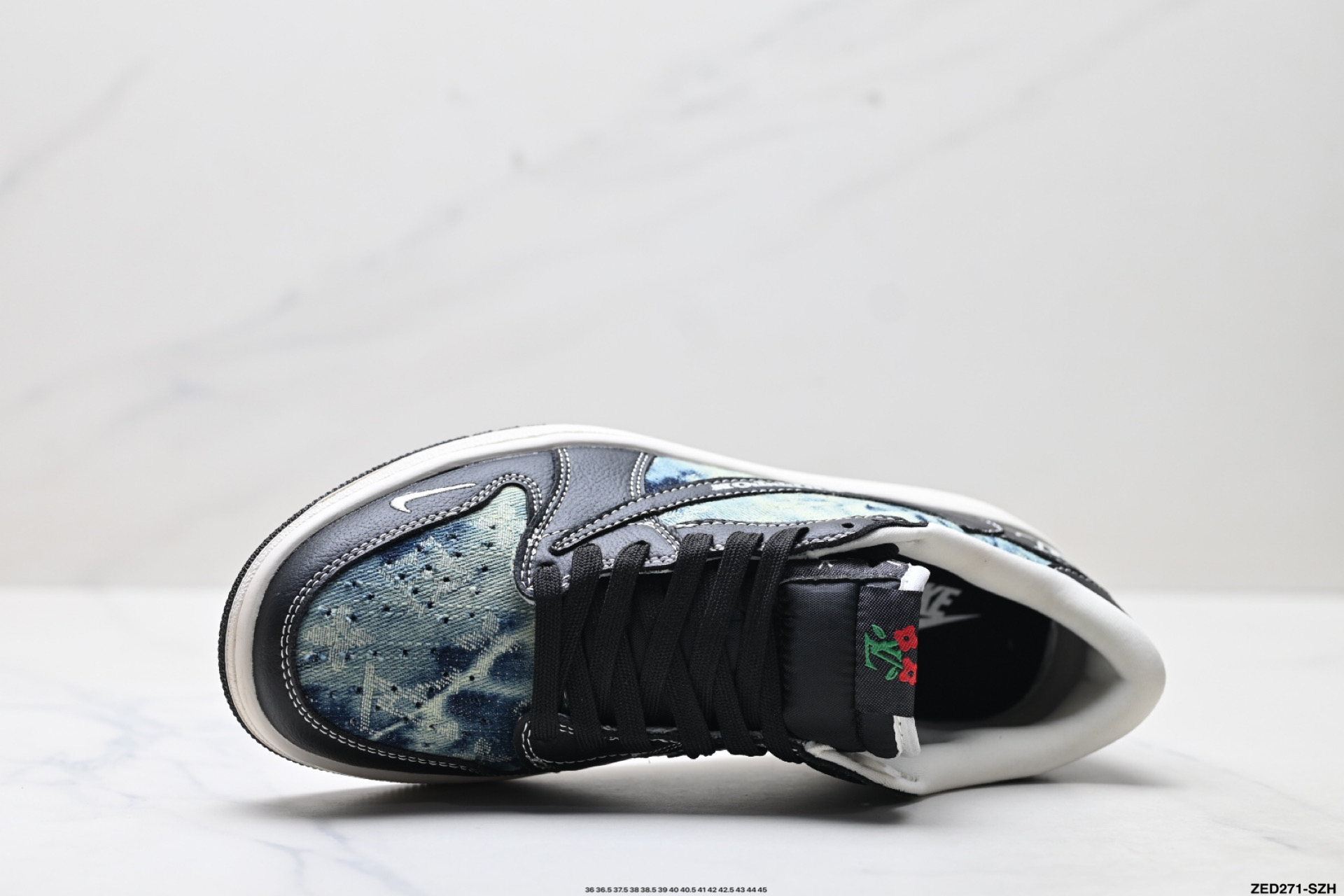 Nike Air Jordan 1 x Travis Scott AJ1倒勾 乔一倒钩 ‘DIY’定制 耐克 低帮文化篮球鞋 LD2028-045