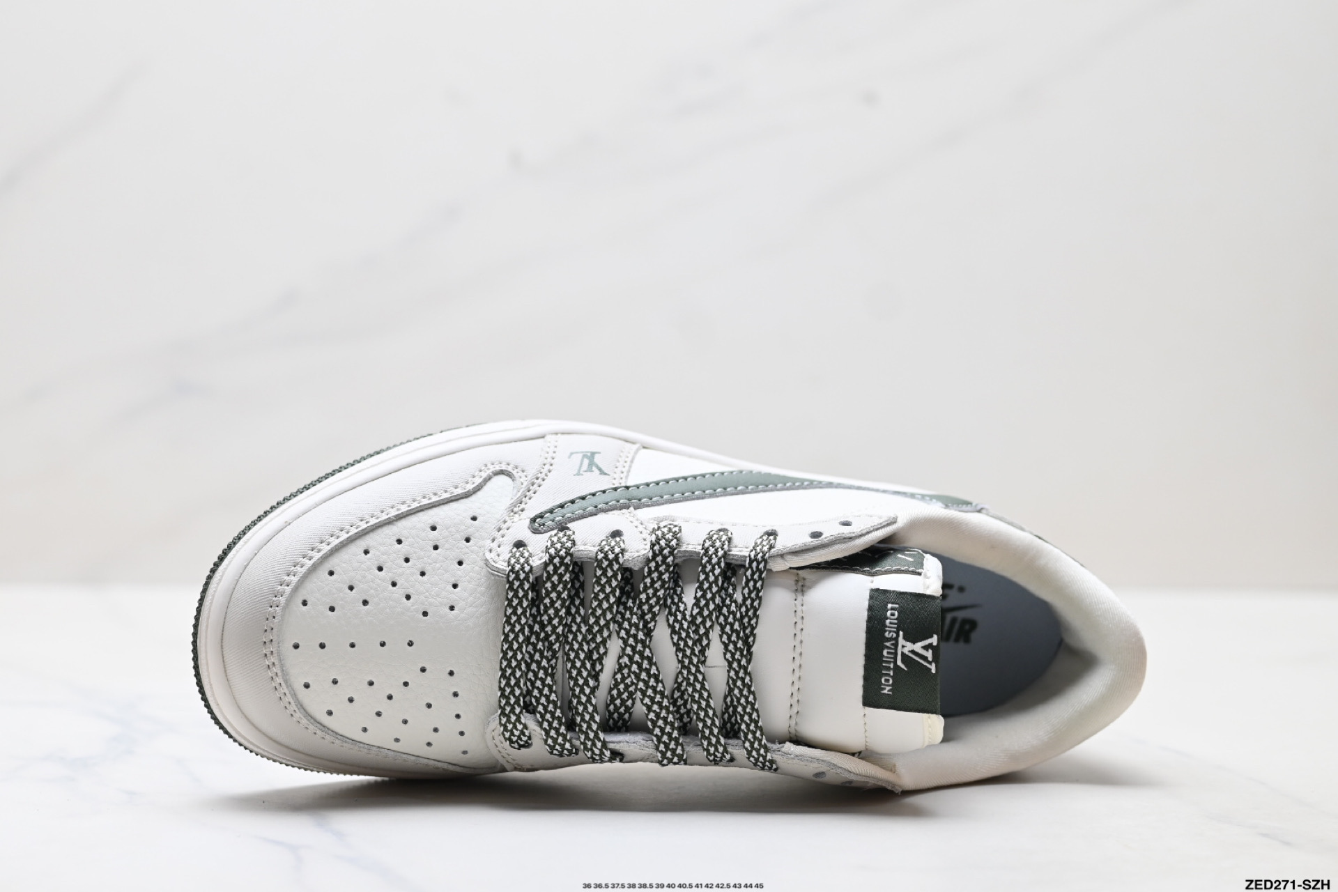 Nike Air Jordan 1 x Travis Scott AJ1倒勾 乔一倒钩 ‘DIY’定制 耐克 低帮文化篮球鞋 JW1188-150