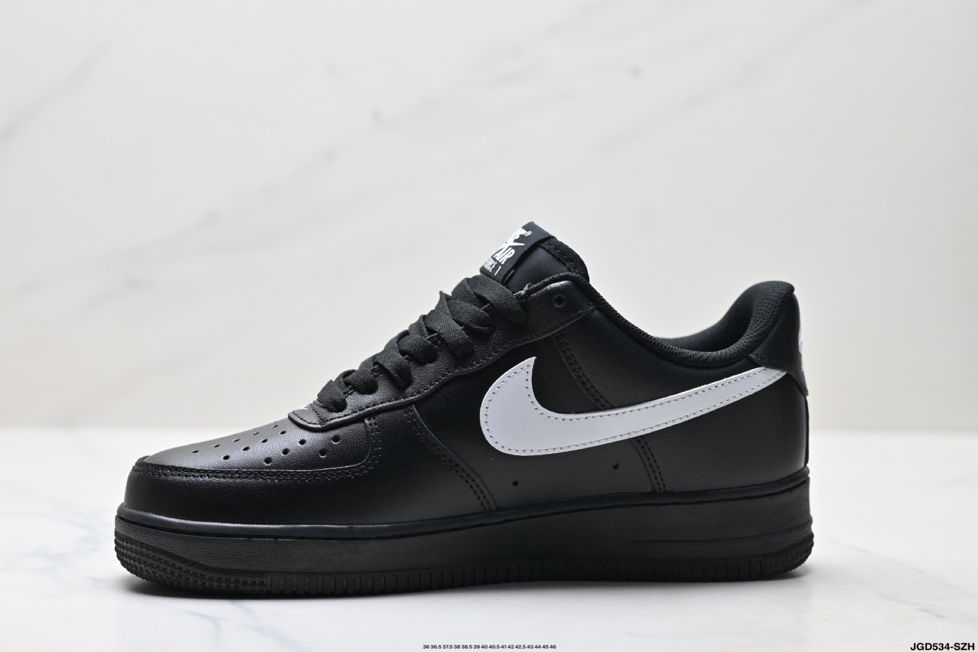 NIKE AIR FORCE 1‘07 LV8 FZ0627-010