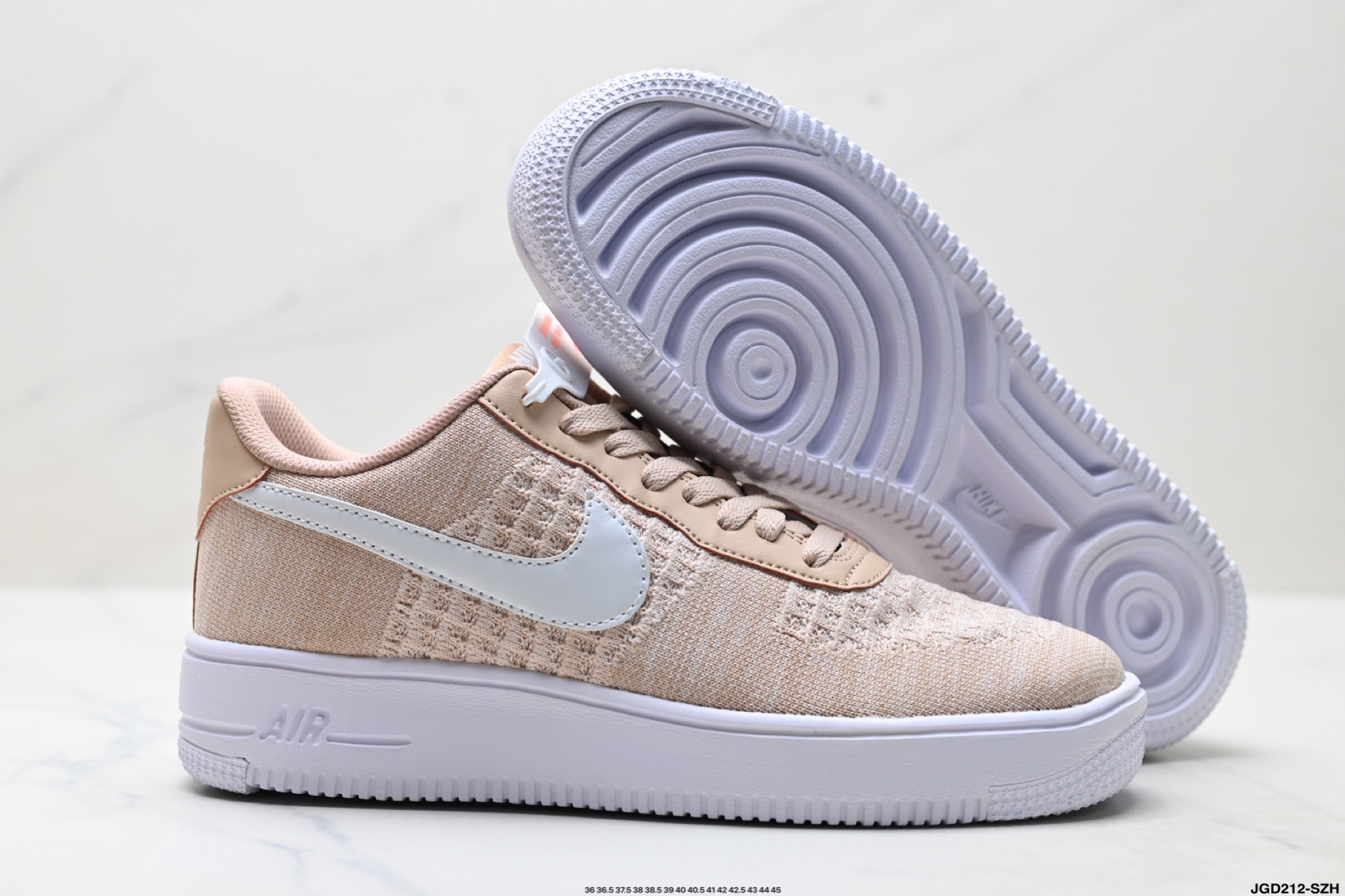 Nike Air Force 1 '07 Edición Especial: Comodidad y Estilo Inigualables 6 i1756227274495 8465 0 4